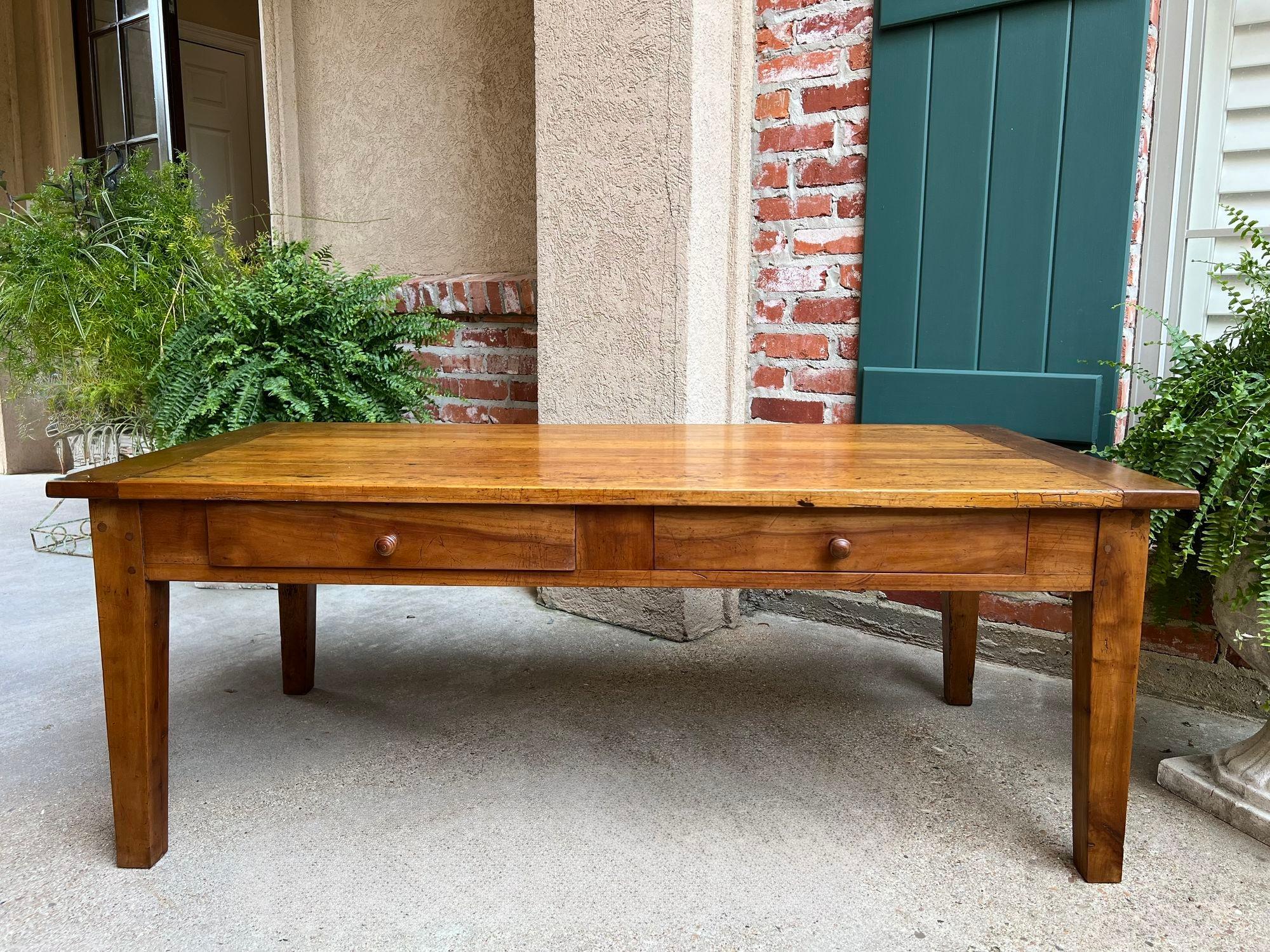 Antique French Country Coffee Table Large Rustic Wood Farm Ranch Lodge, c 1910.

Direct from France, a great French coffee table, with a classic silhouette that lends itself to almost any décor from French to Farm and Ranch rustic!
Straight lines