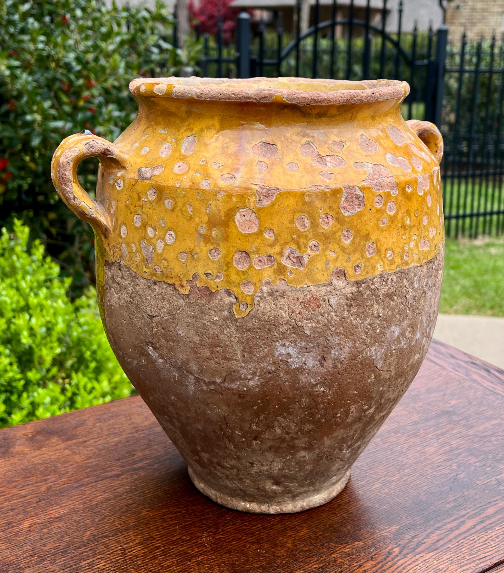 Antique French Country Confit Pot Pottery Jar Jug Glazed Yellow Ochre Large #1 In Good Condition For Sale In Tyler, TX