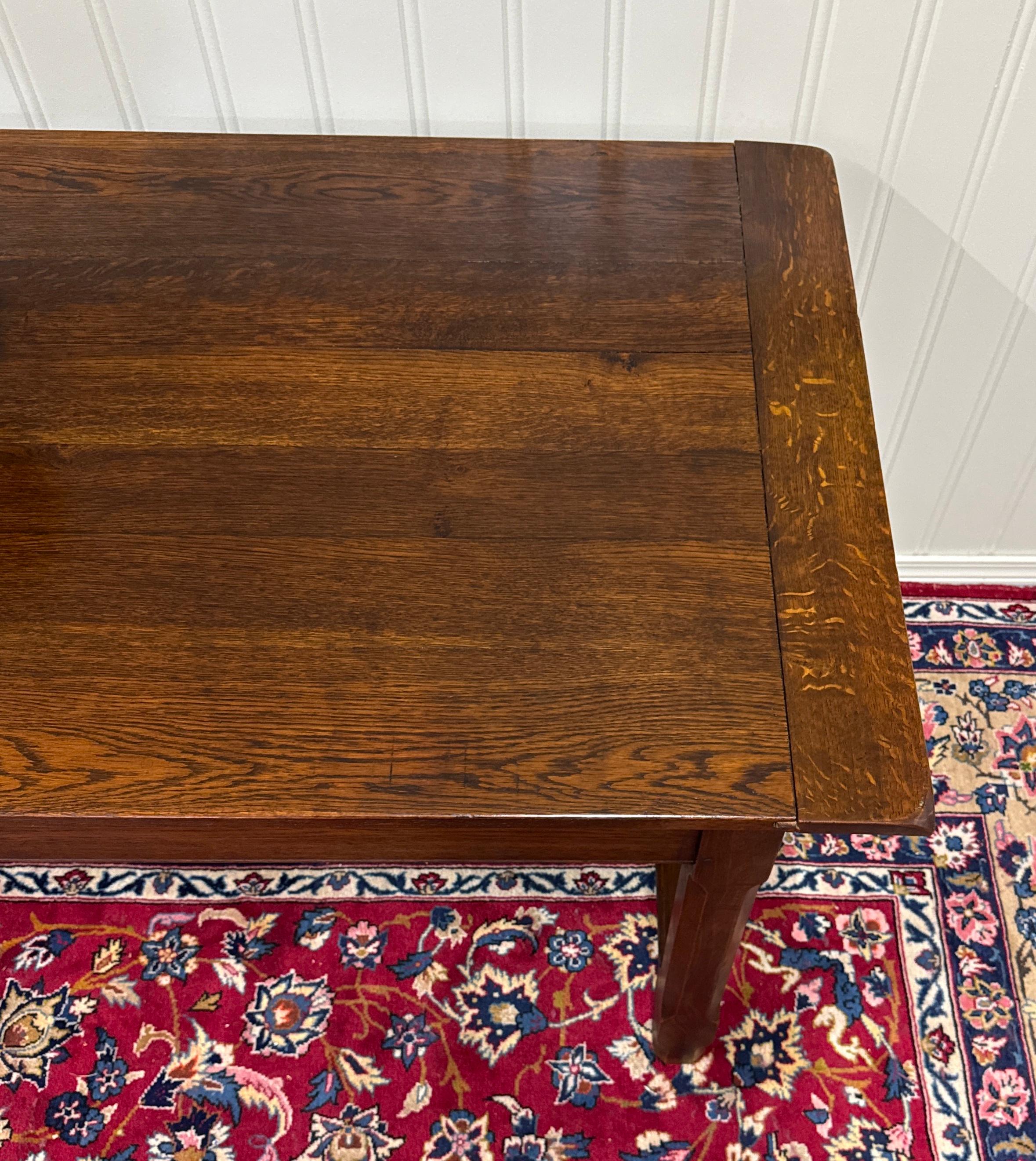 Antique French Country Farm Dining Table Farmhouse Baker's Table Drawer Oak Bon état - En vente à Tyler, TX