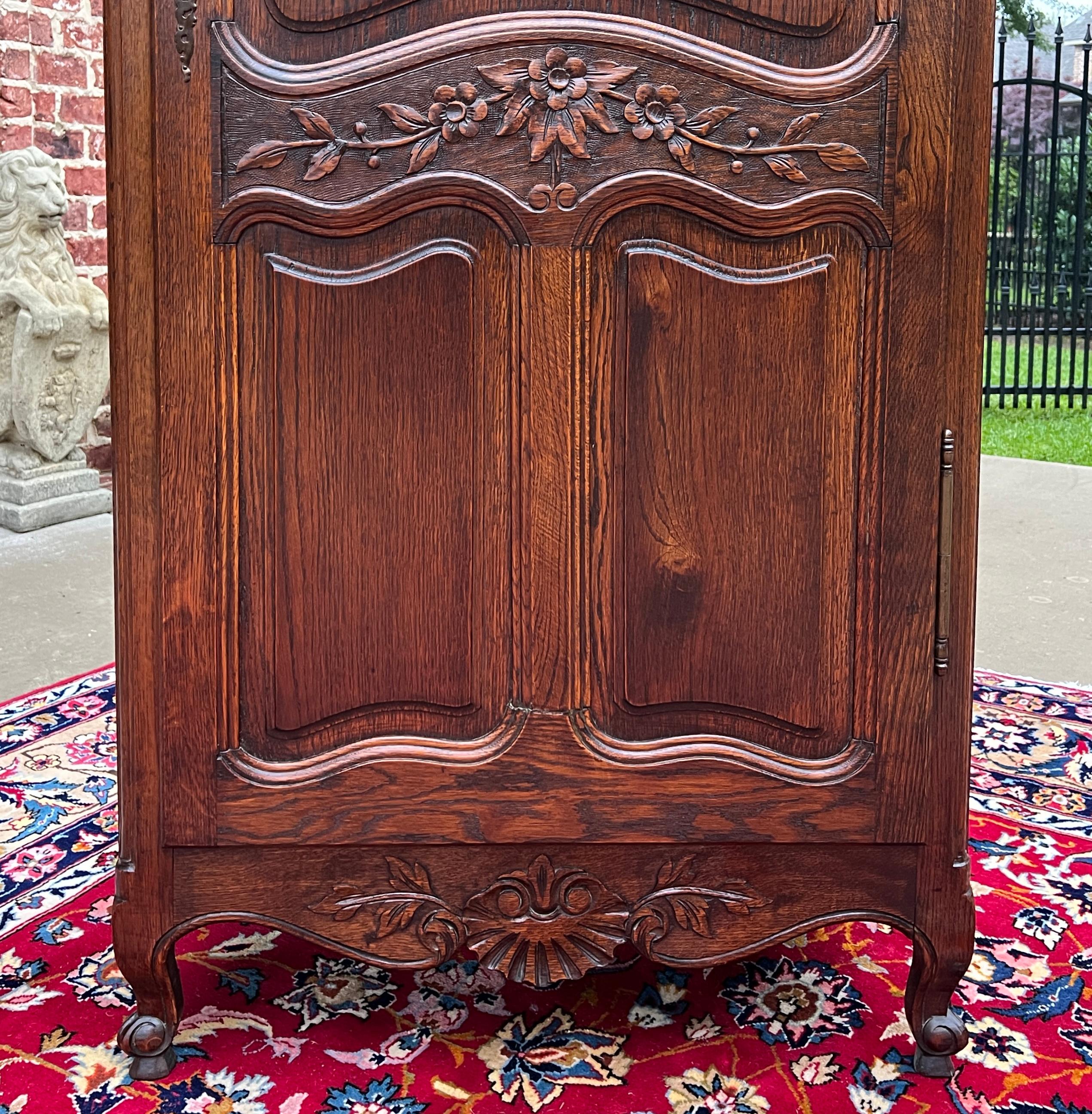 Antique French Country Louis XV Armoire Wardrobe Cabinet Linen Closet Oak 1930s 8