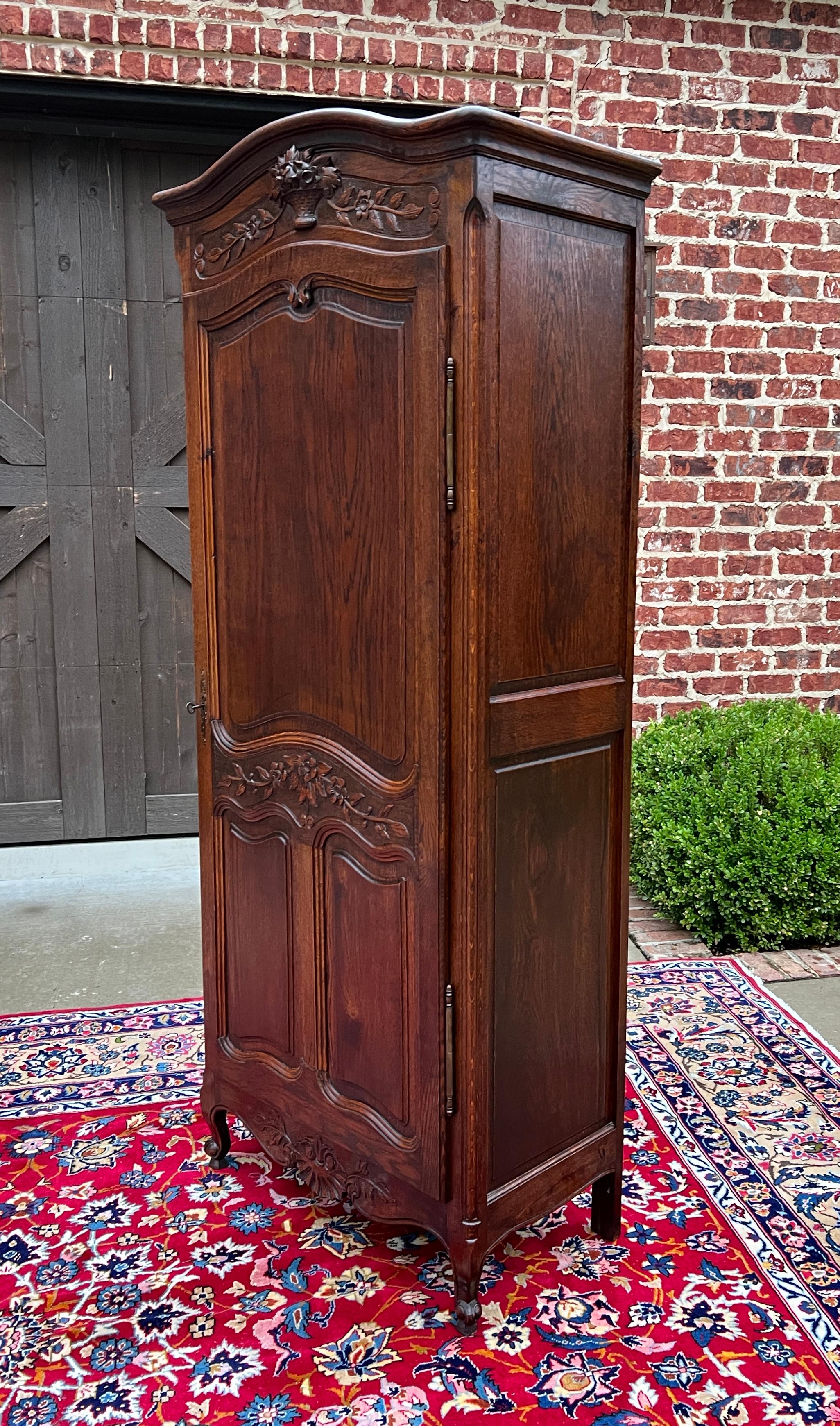 Antique French Country Louis XV Armoire Wardrobe Cabinet Linen Closet Oak 1930s 11