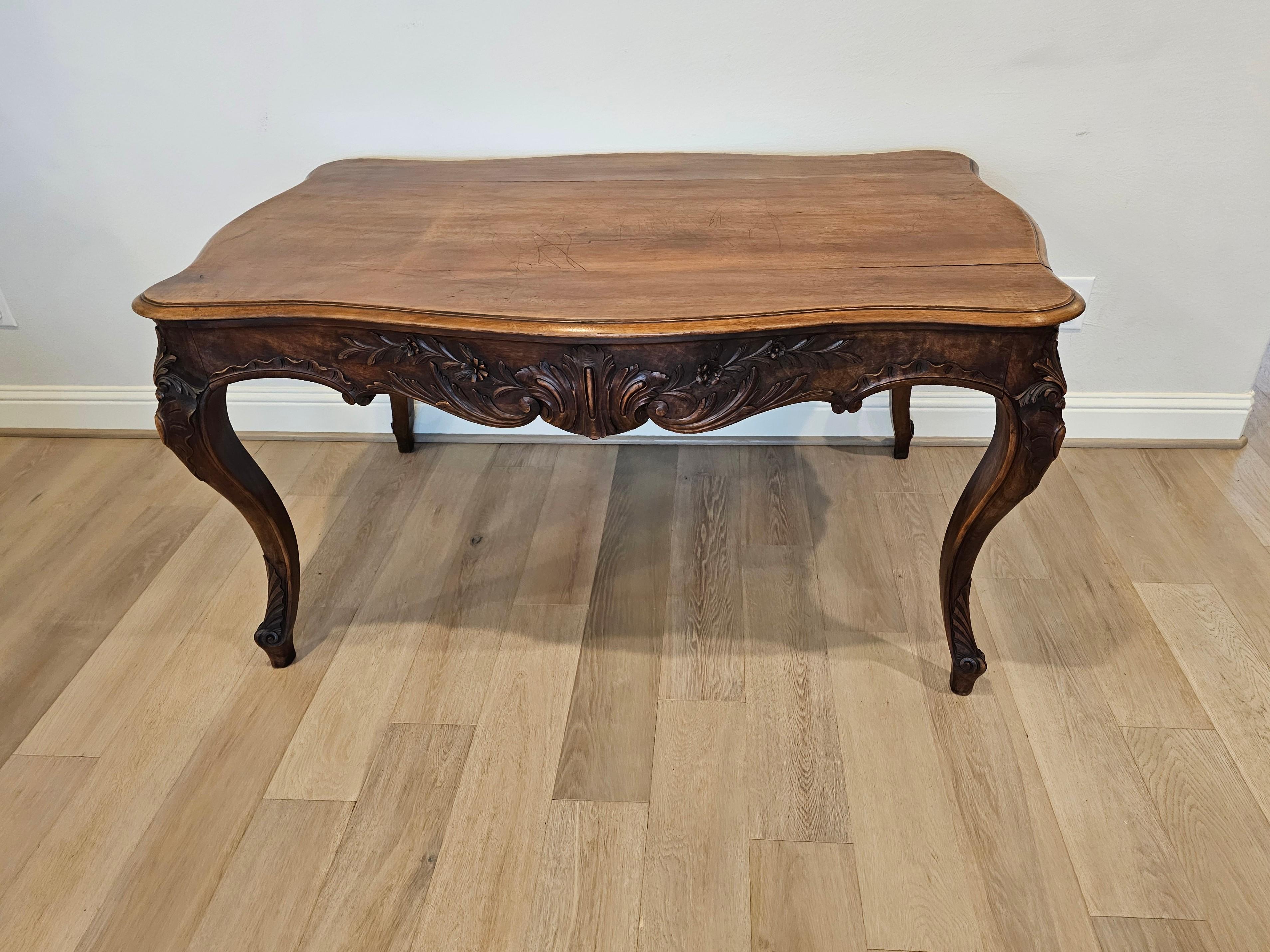 Antique French Country Louis XV Style Carved Walnut Center Table  For Sale 1