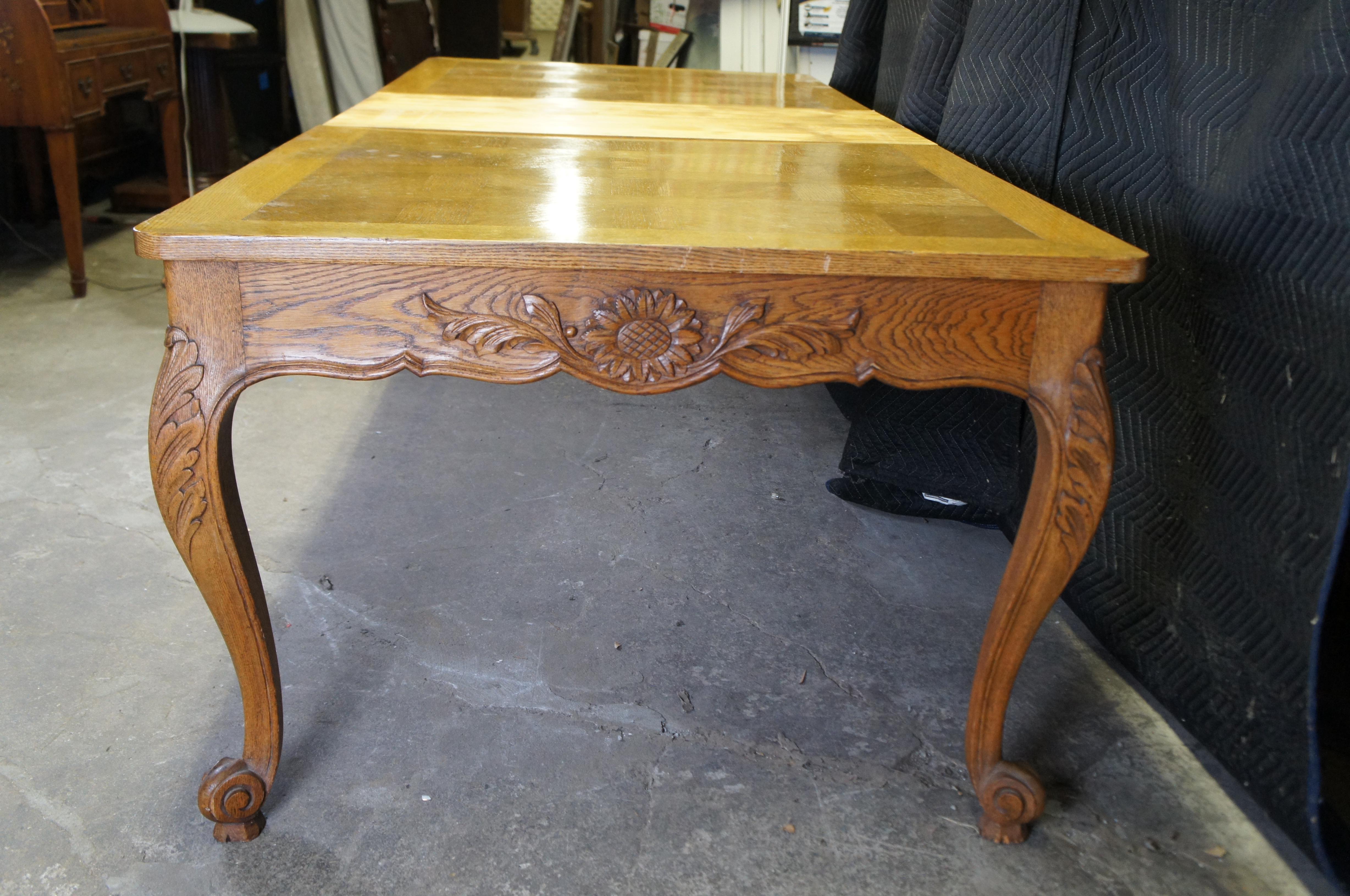 Antique French Country Oak Extendable Carved Floral Acanthus Dining Table For Sale 7