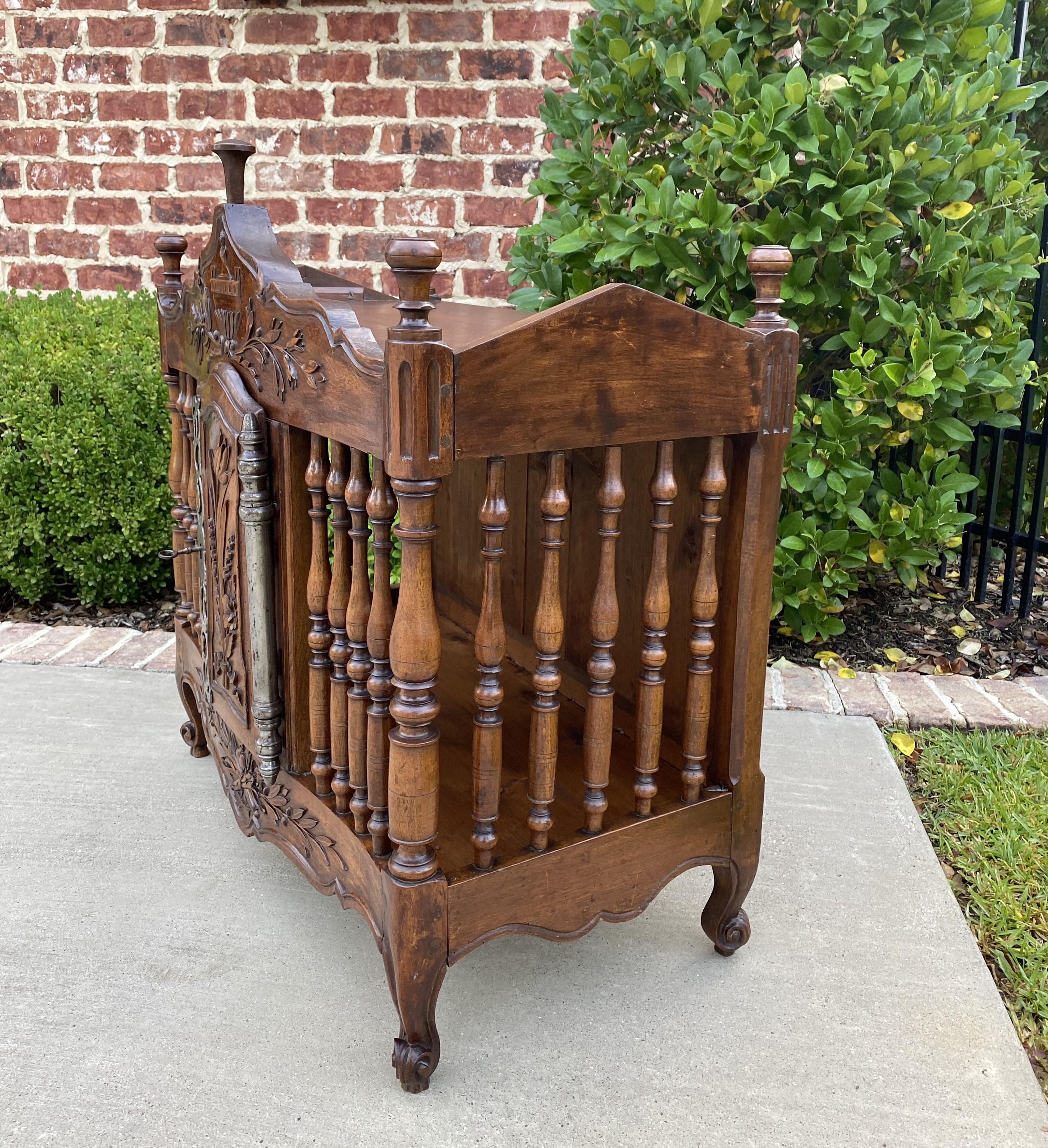 Antique French Country Panetiere Bread Safe Cabinet Cupboard Walnut 19th Century 4