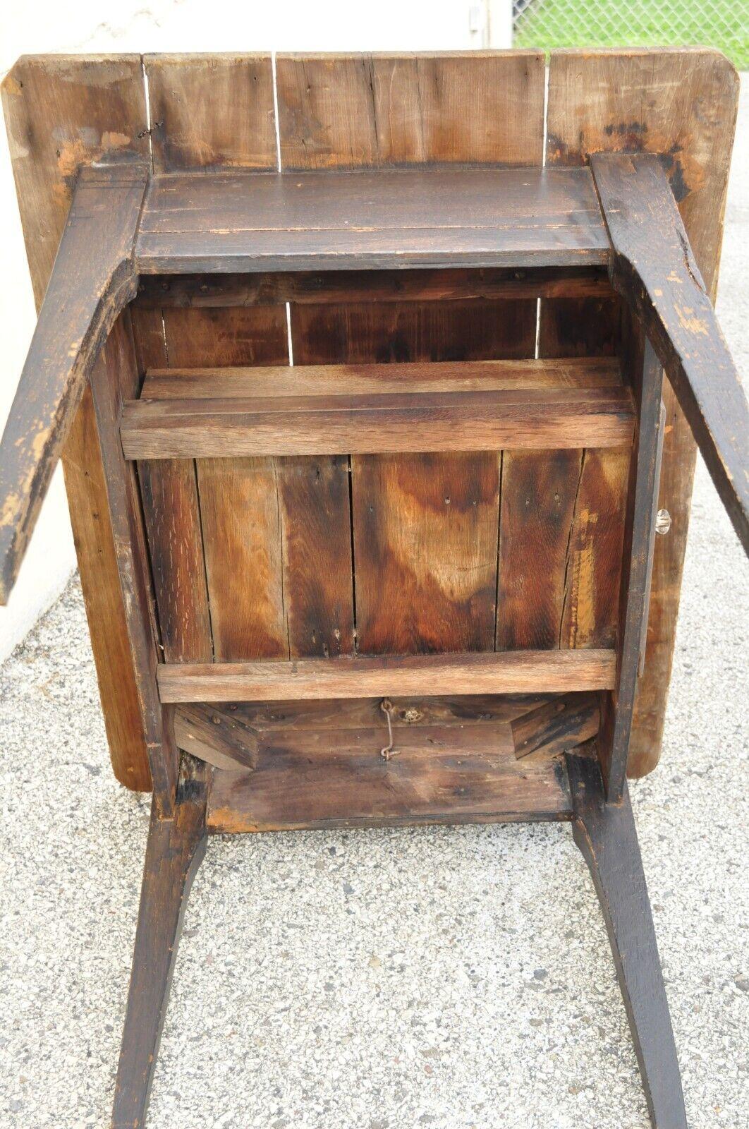 Antique French Country Rustic Black Distress Painted 1 Drawer Breakfast Table For Sale 6