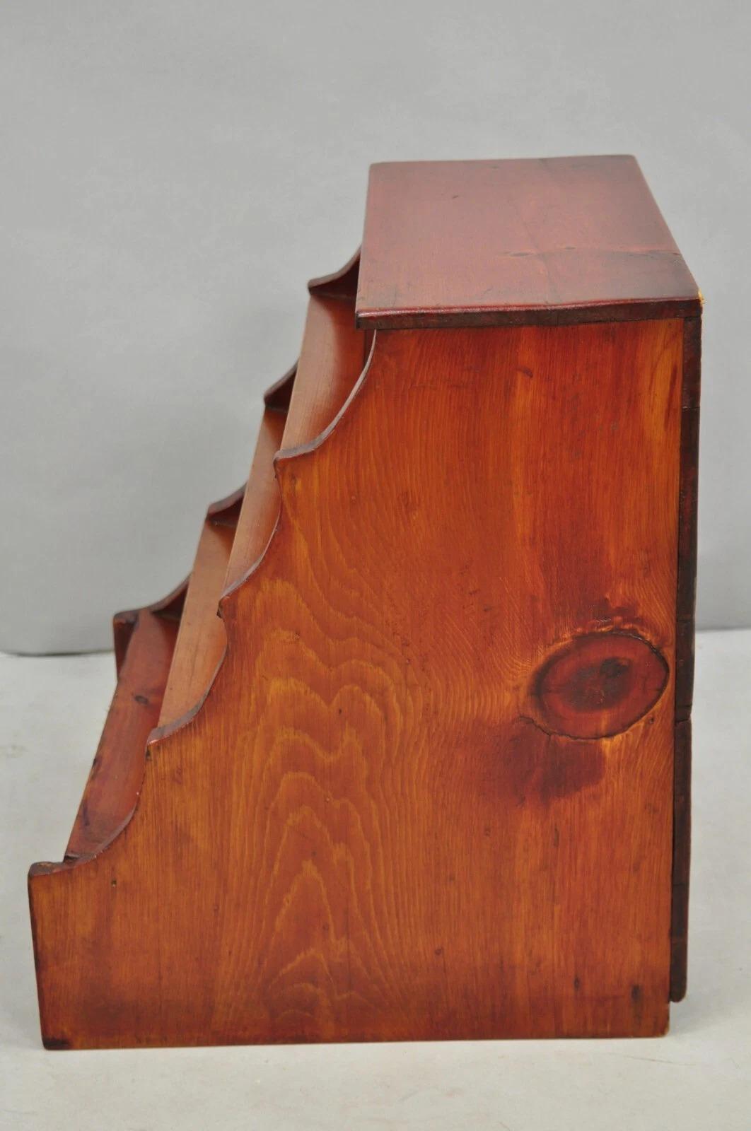 Antique French Country Primitive Pine Wood Farmhouse Magazine Rack Book Stand in vendita 1