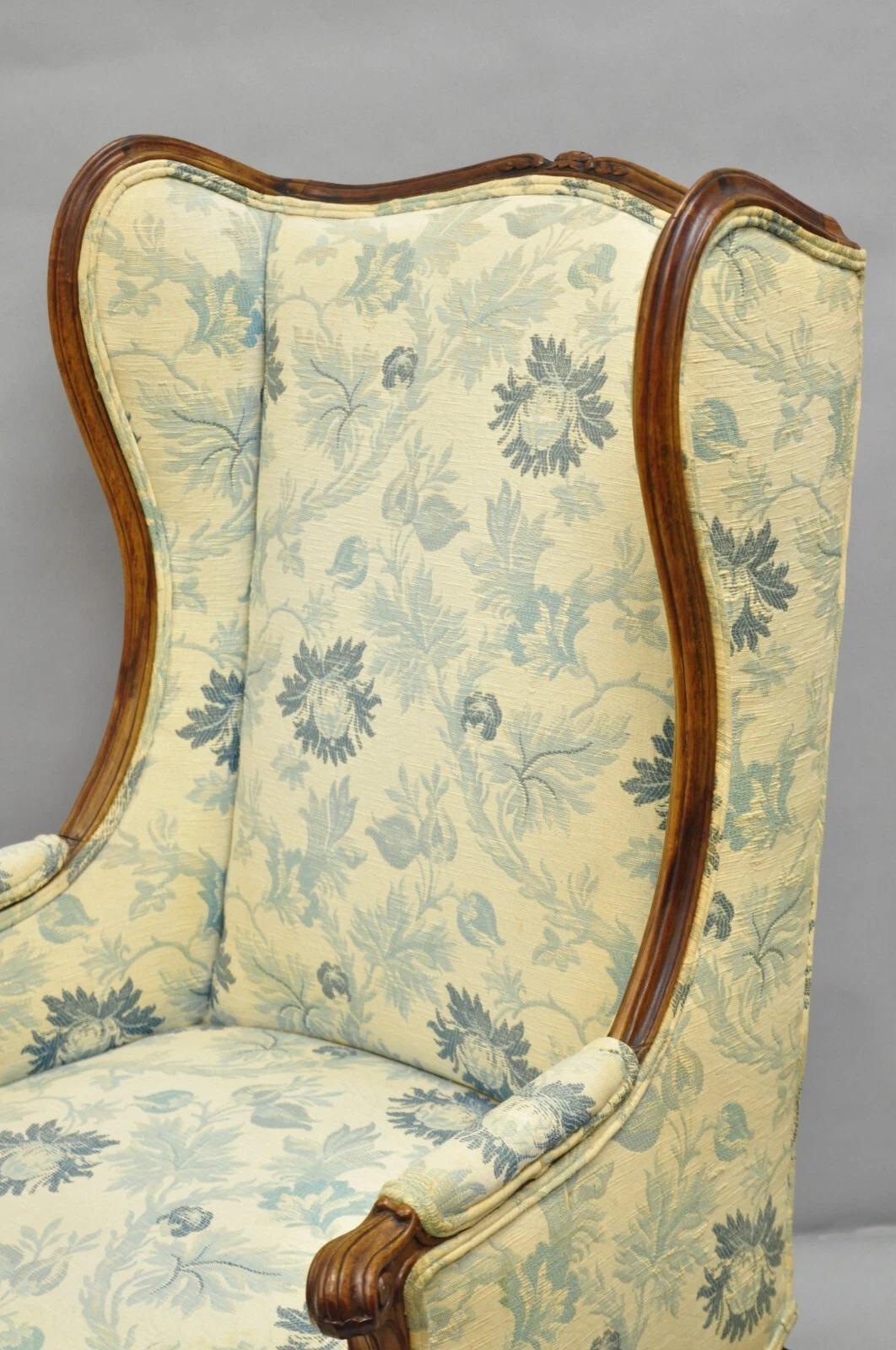 Inconnu Antique French Country Provincial Walnut Carved Wingback Lounge Chairs Pair en vente