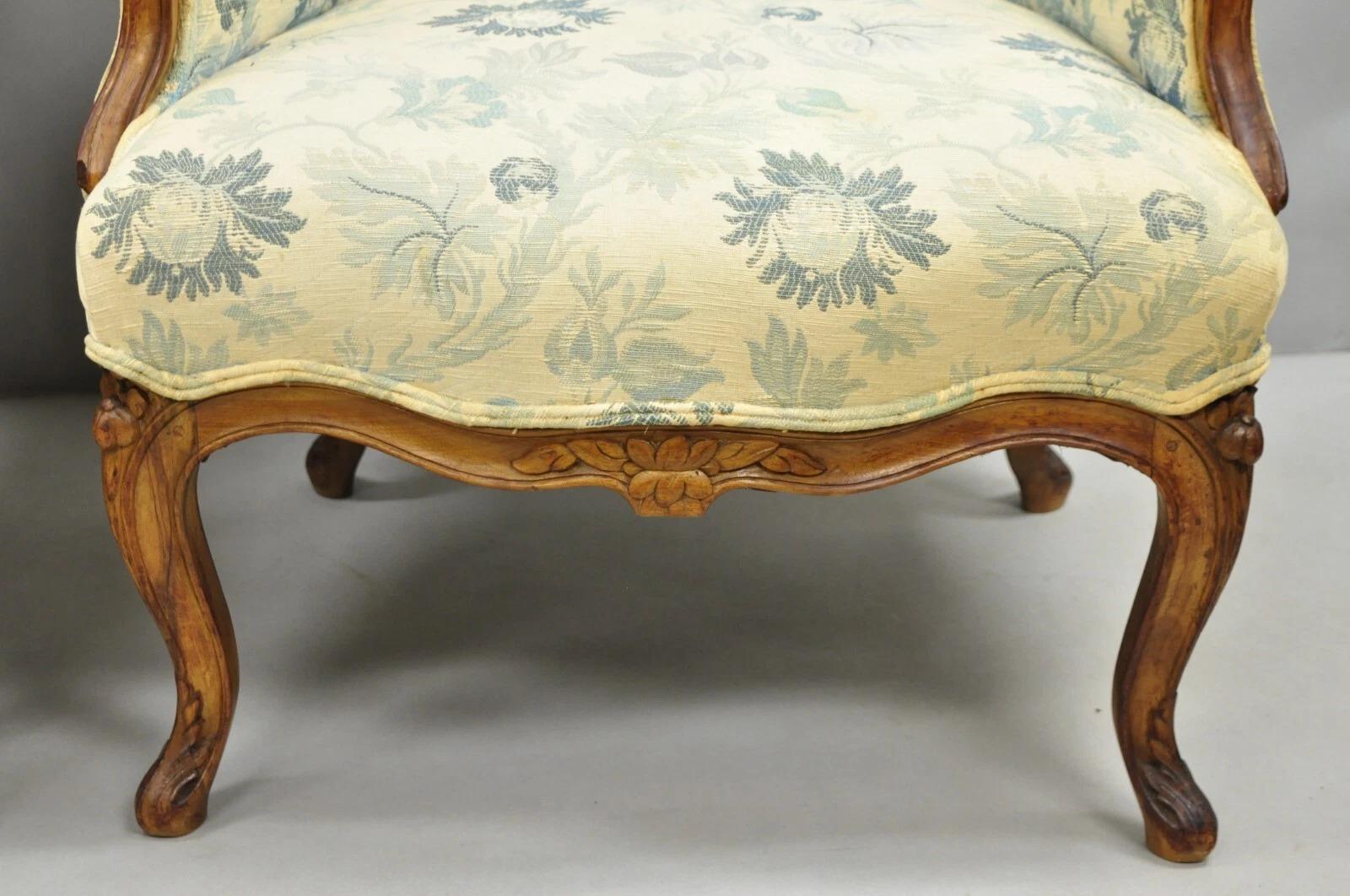 Antique French Country Provincial Walnut Carved Wingback Lounge Chairs Pair Bon état - En vente à Philadelphia, PA