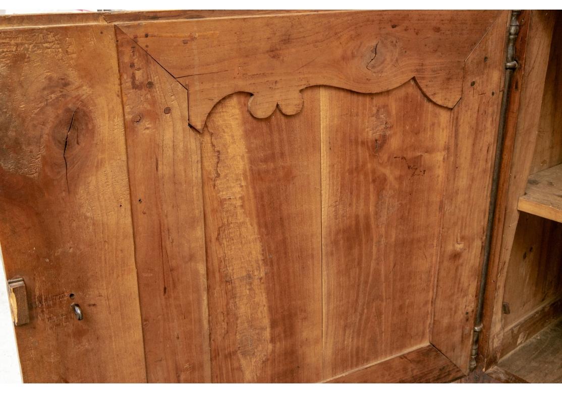 Armario Servidor de Nogal Antique French Country en venta 11