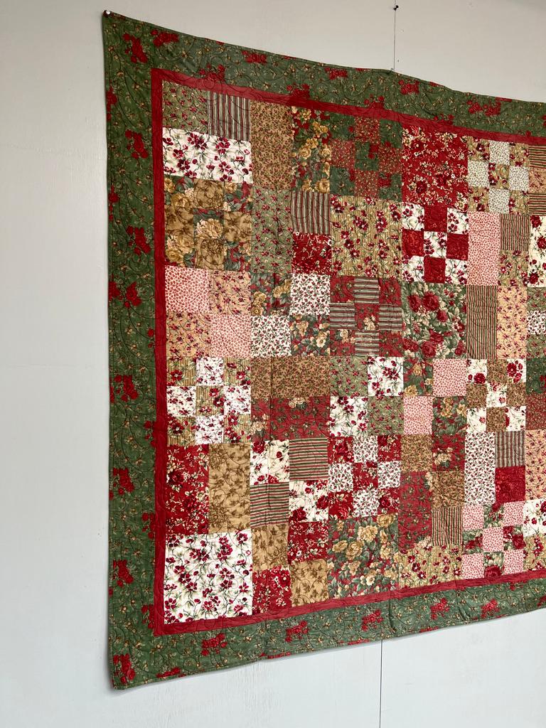 Antiguo edredón francés de algodón Crazy Patchwork - Excelente estado Moderno de mediados de siglo en venta