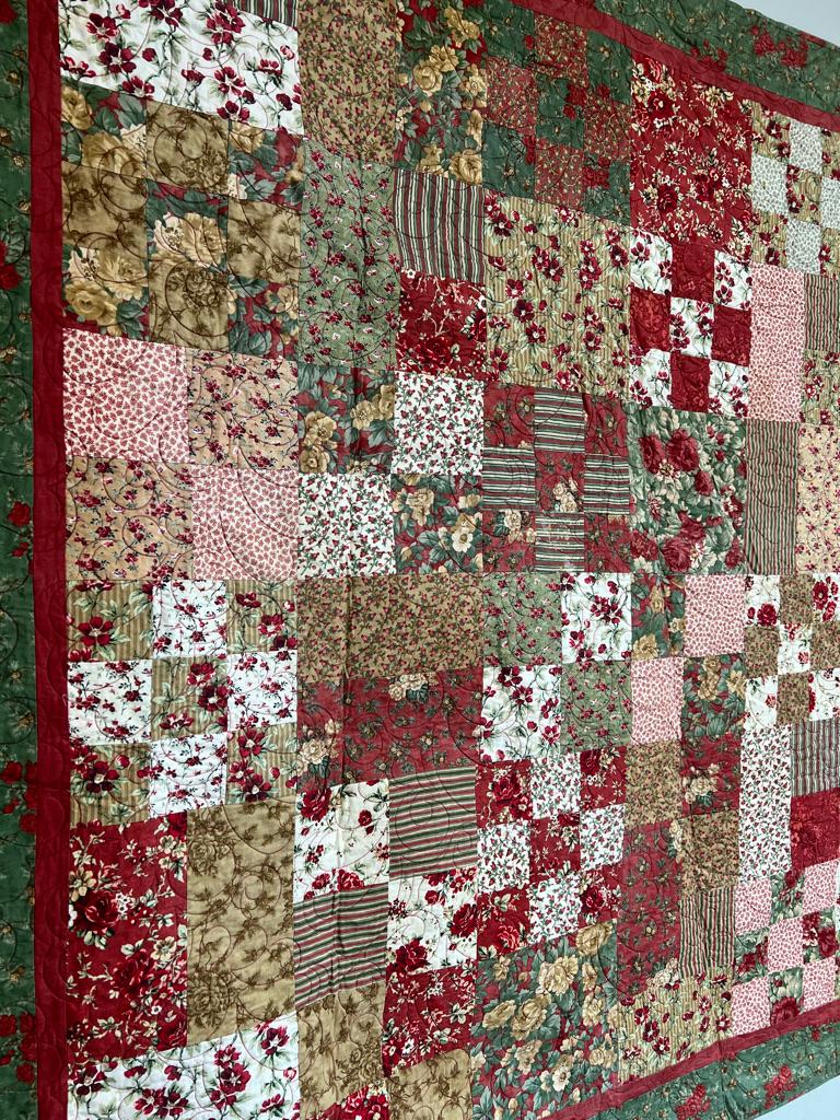 Antiguo edredón francés de algodón Crazy Patchwork - Excelente estado en venta 1