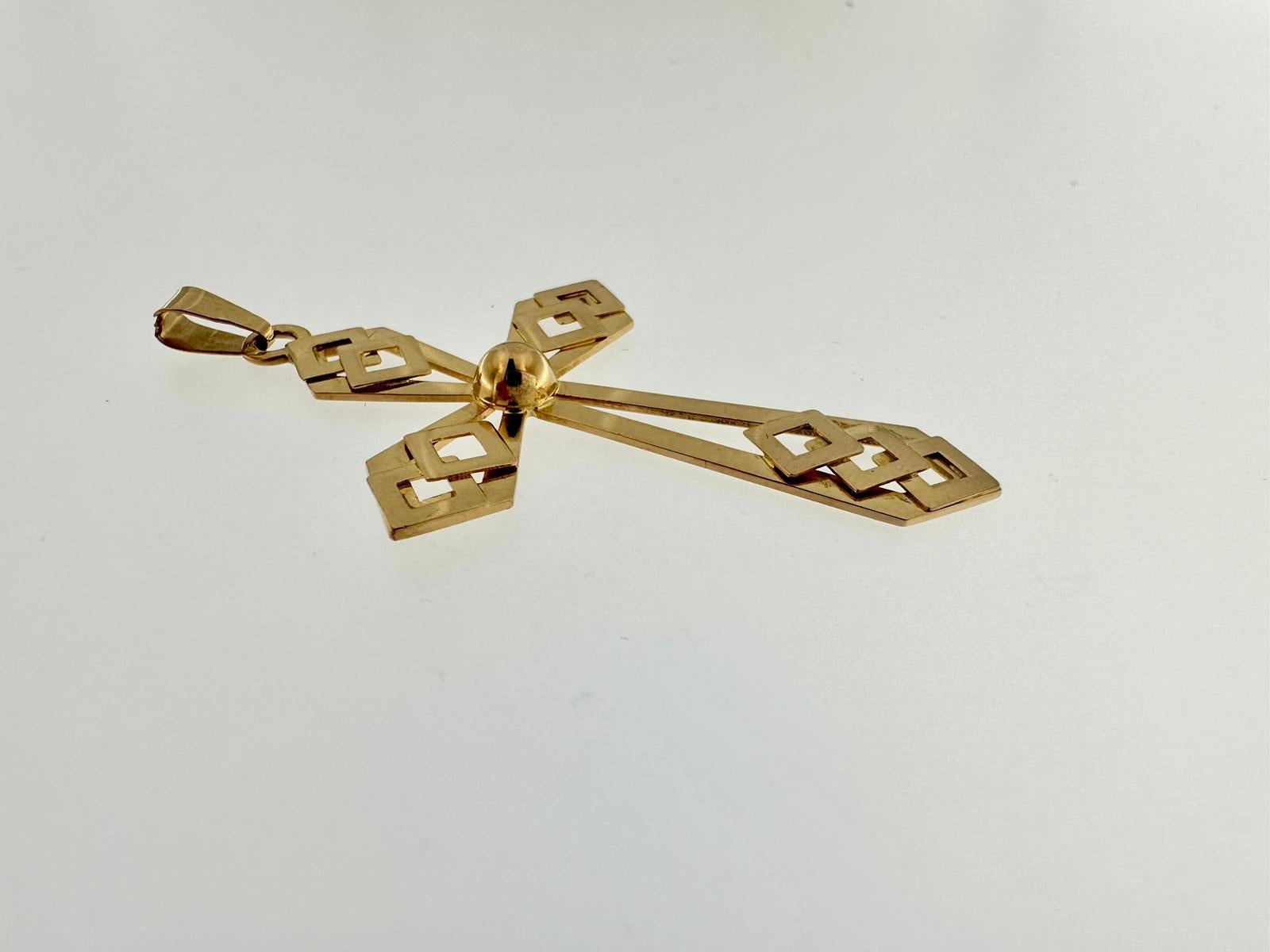 Croix française ancienne à motifs géométriques en or jaune 18 carats Bon état - En vente à Esch sur Alzette, Esch-sur-Alzette