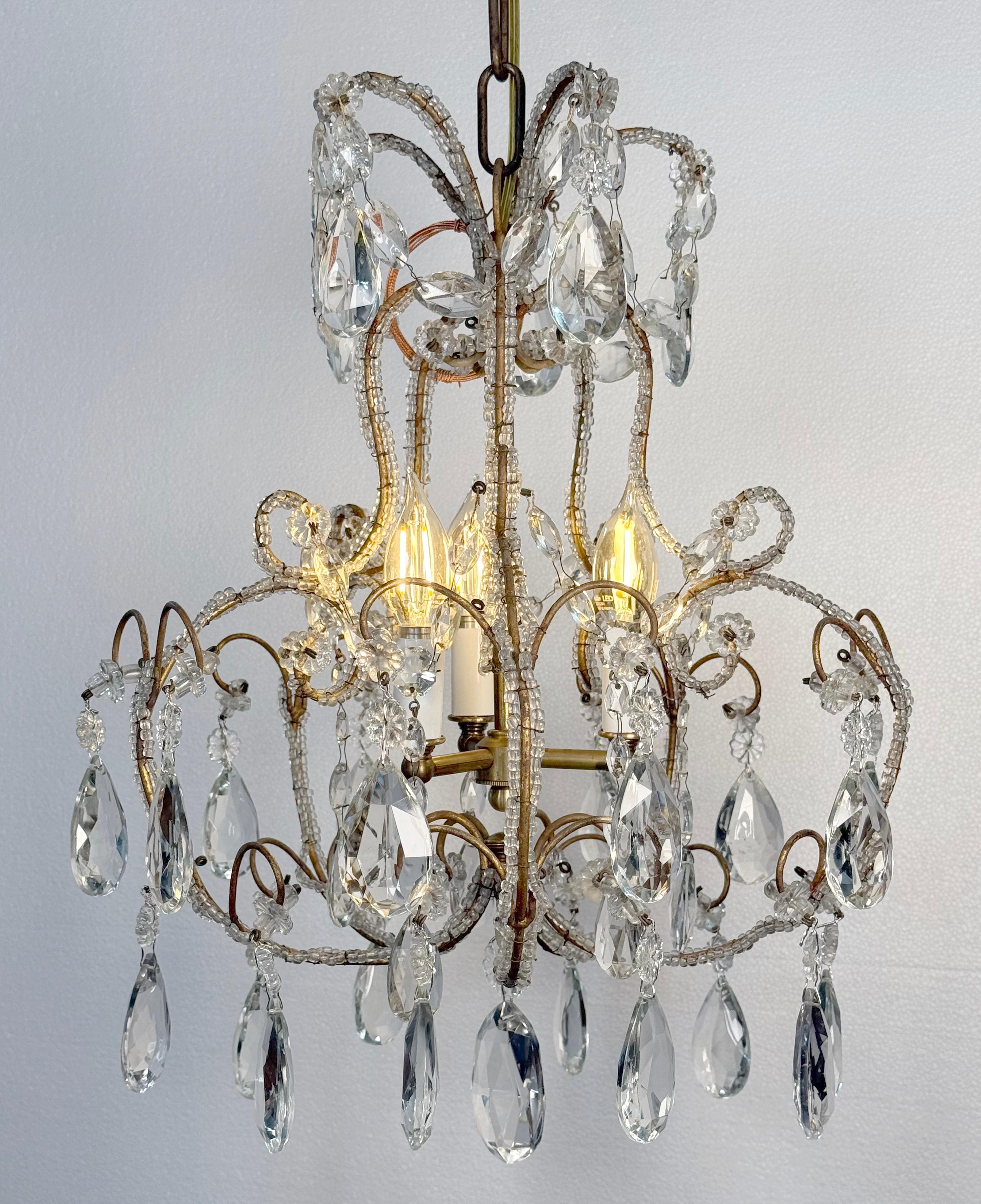 Antique French Crystal 3 Light Chandelier w Floret Details In Good Condition In New York, NY