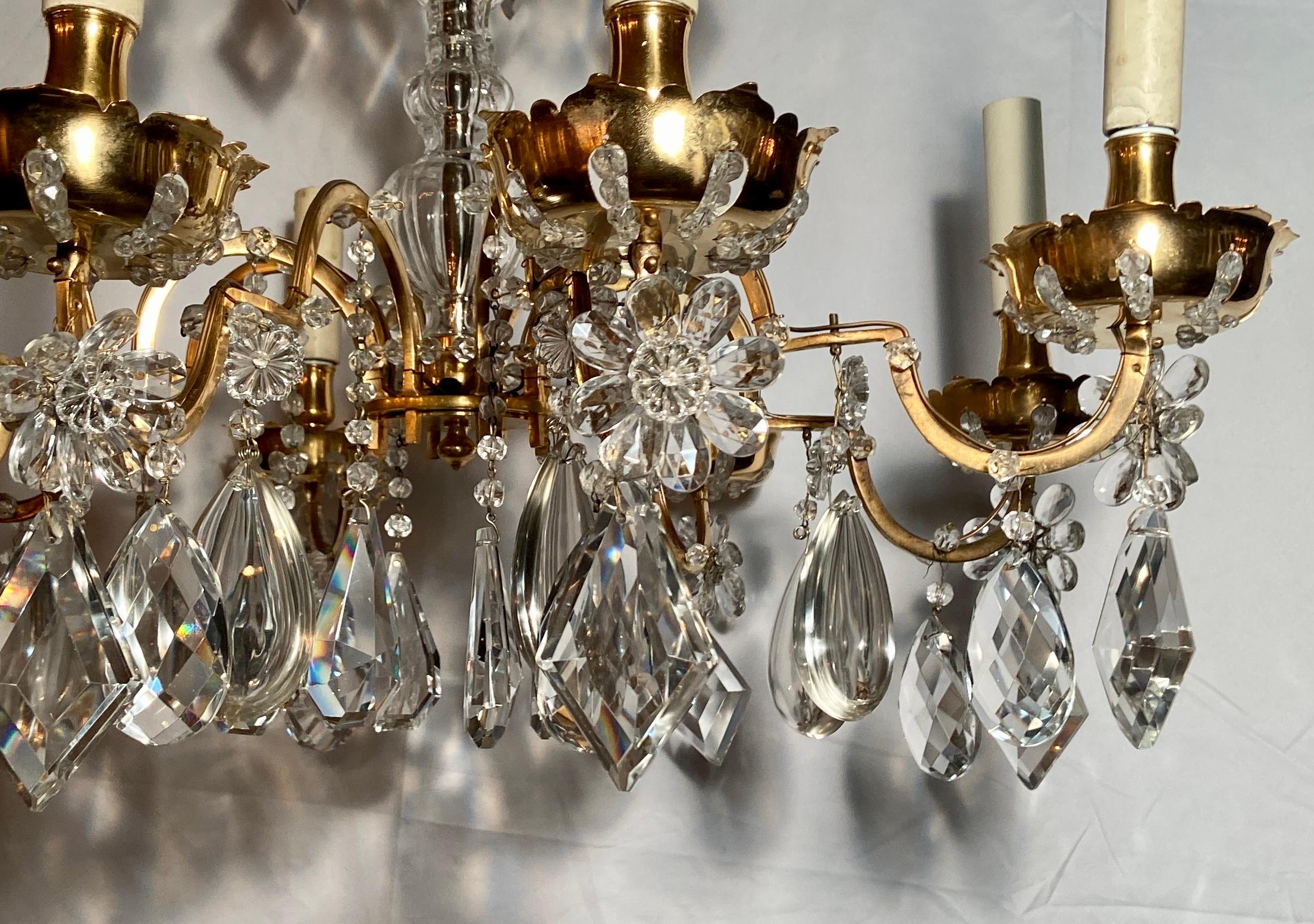 Antique French Crystal Bronze D'ore Chandelier, Circa 1910 In Good Condition For Sale In New Orleans, LA