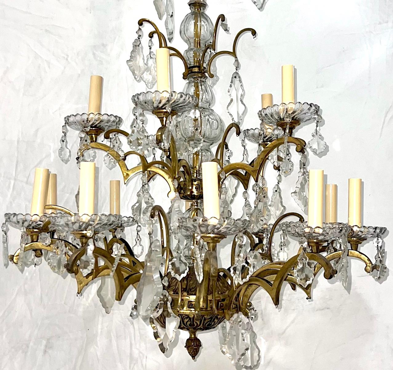 Antique French Crystal Chandelier In Good Condition In New York, NY