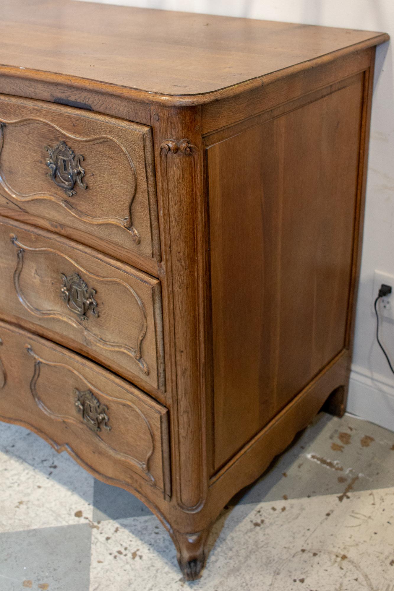 Antique French Curved-Front Chest of Drawers, circa 1900 6