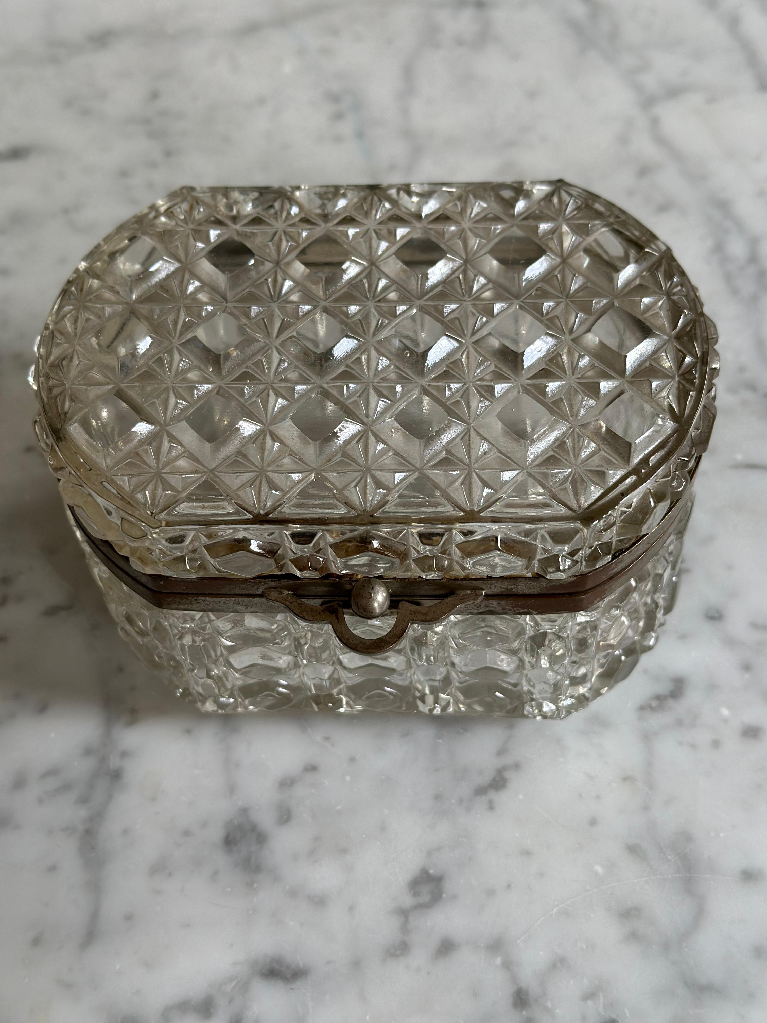 French pressed Glass  Jewelry Box, Vanity Box, or Candy Dish 1