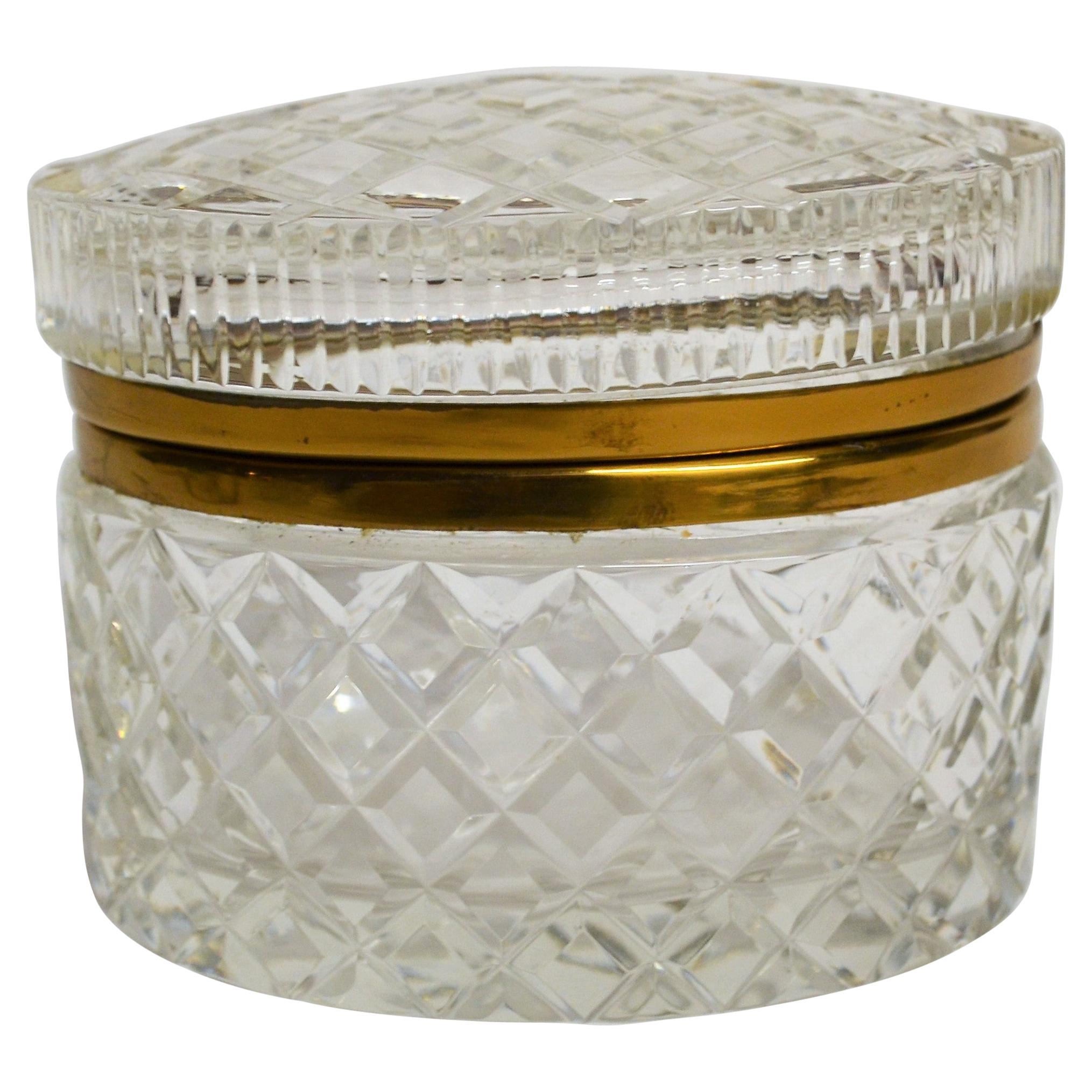 Boîte en cristal taillé française d'antiquités, vers 1910-20