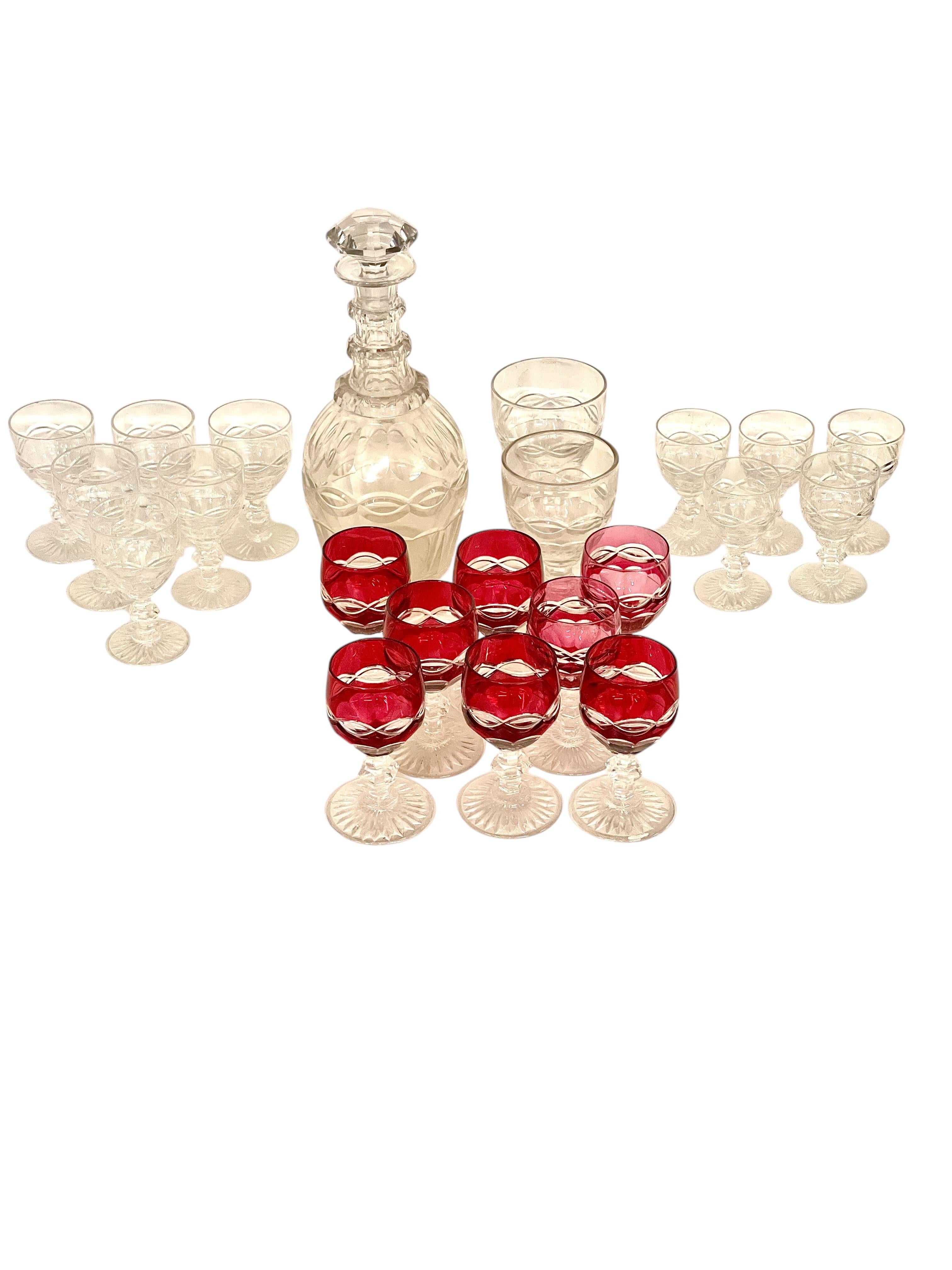 Antique French Cut Crystal Decanter & Glass Set, 19° secolo in vendita 2