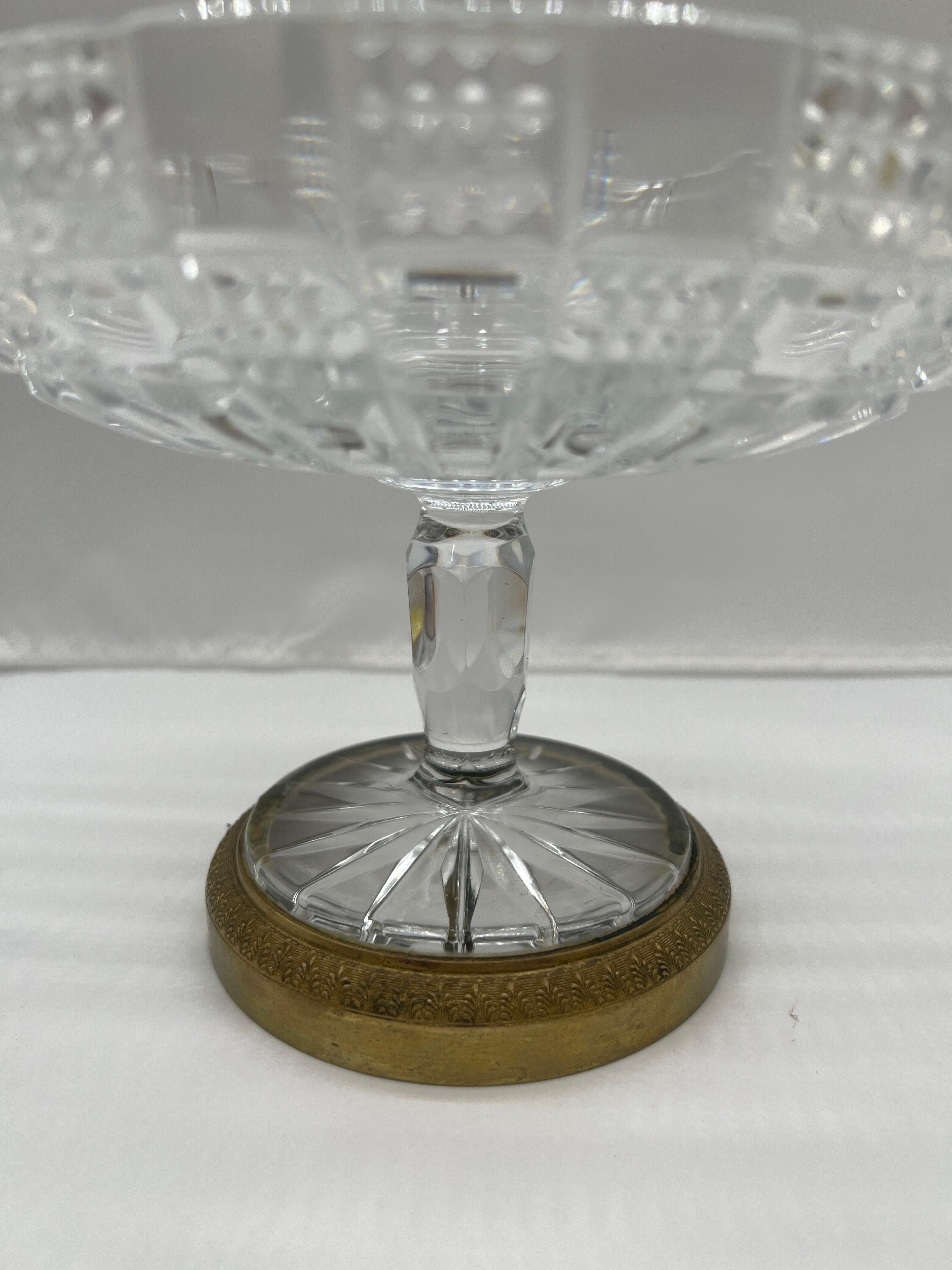 Francese Antique French Cut Glass & Bronze Ormolu Mounted Compote in vendita