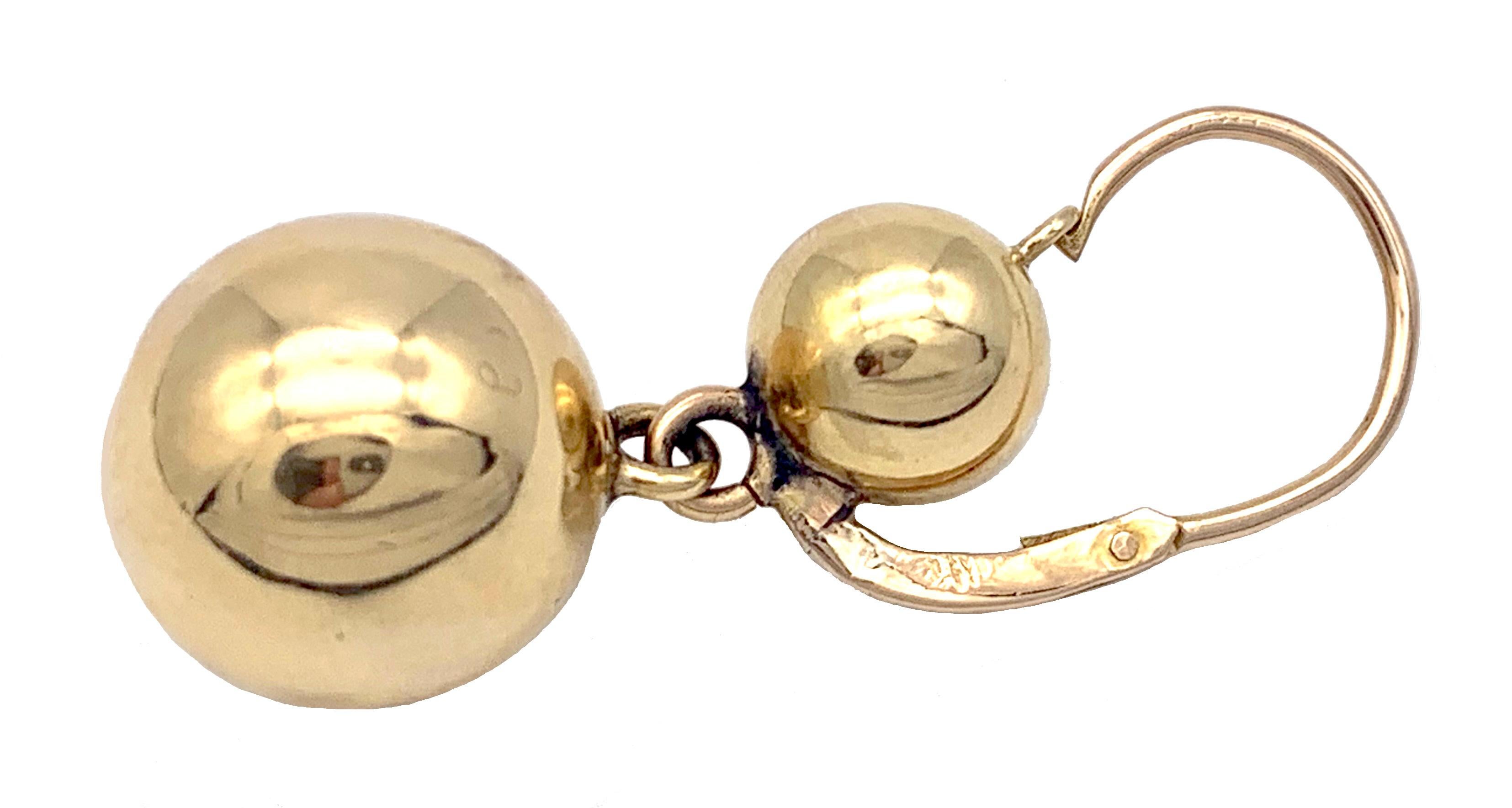 Boucles d'oreilles pendantes françaises anciennes en or jaune 18 carats Pour femmes en vente