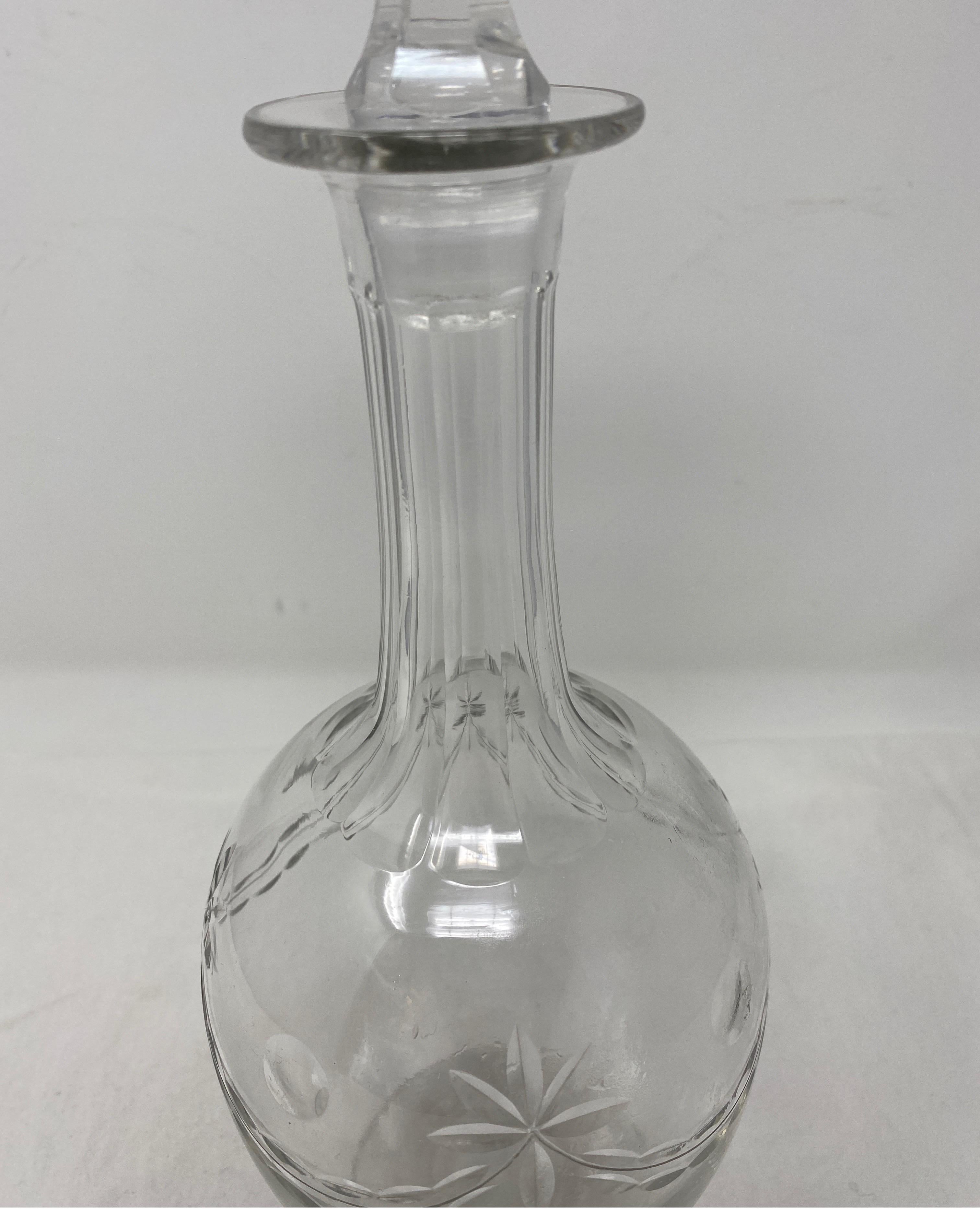 Antique French Decanter with Stopper In Good Condition For Sale In Houston, TX