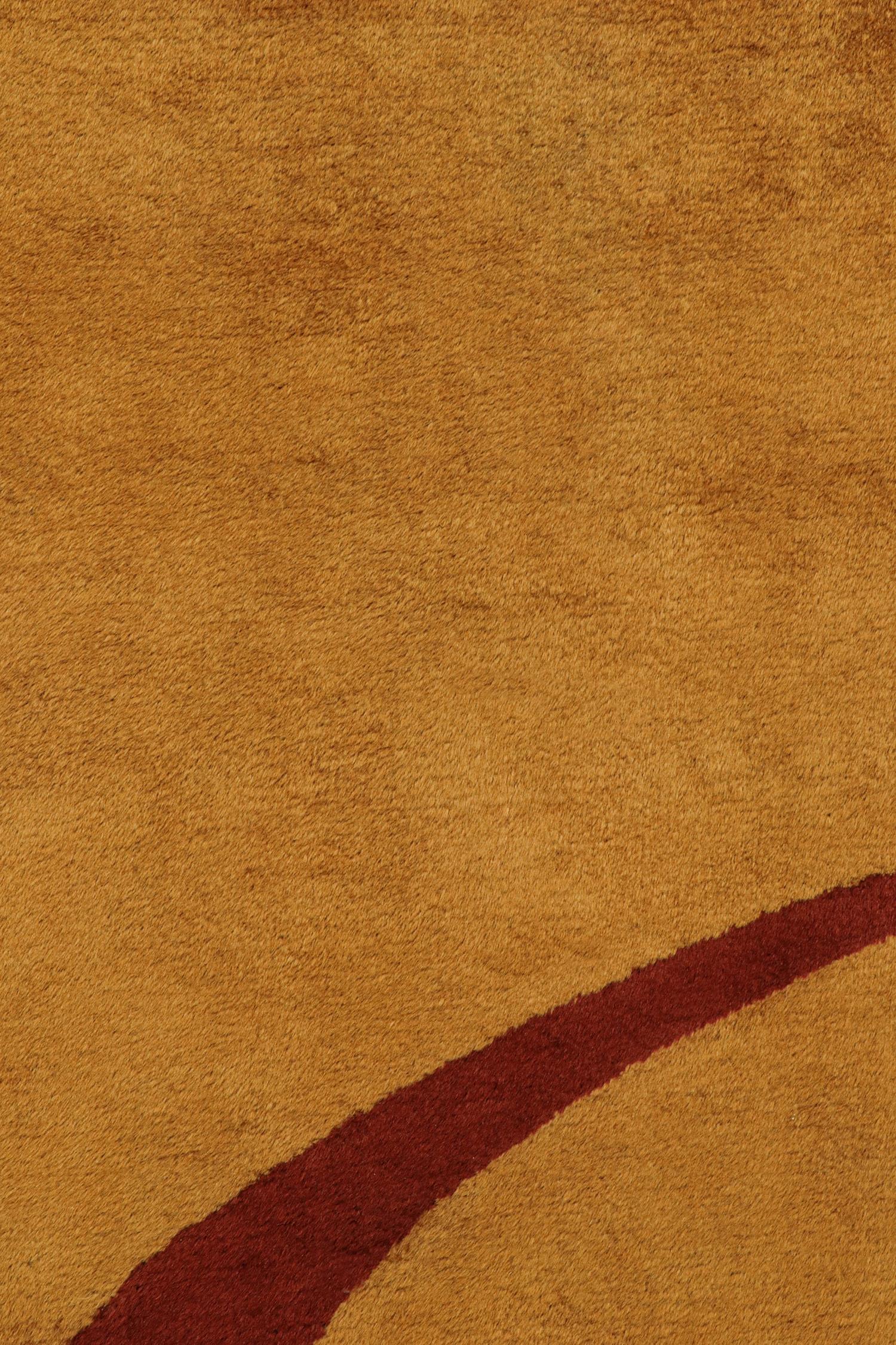 Antiker französischer Deko-Teppich in Gold, Rot und Blau mit geometrischem Muster von Teppich & Kelim (Frühes 20. Jahrhundert) im Angebot