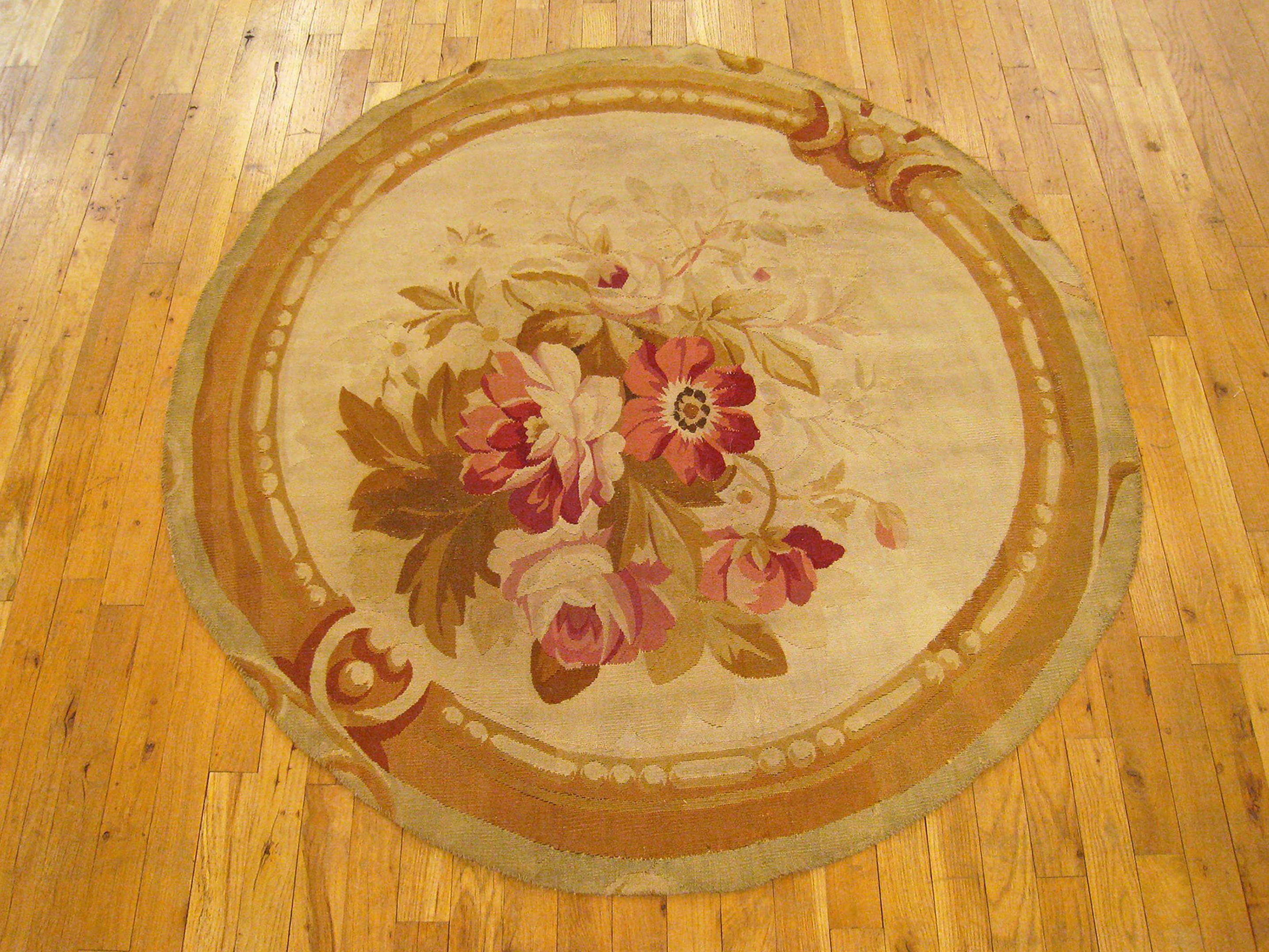 Hand-Knotted Antique French Decorative Oriental Aubusson Rug in Small Size For Sale
