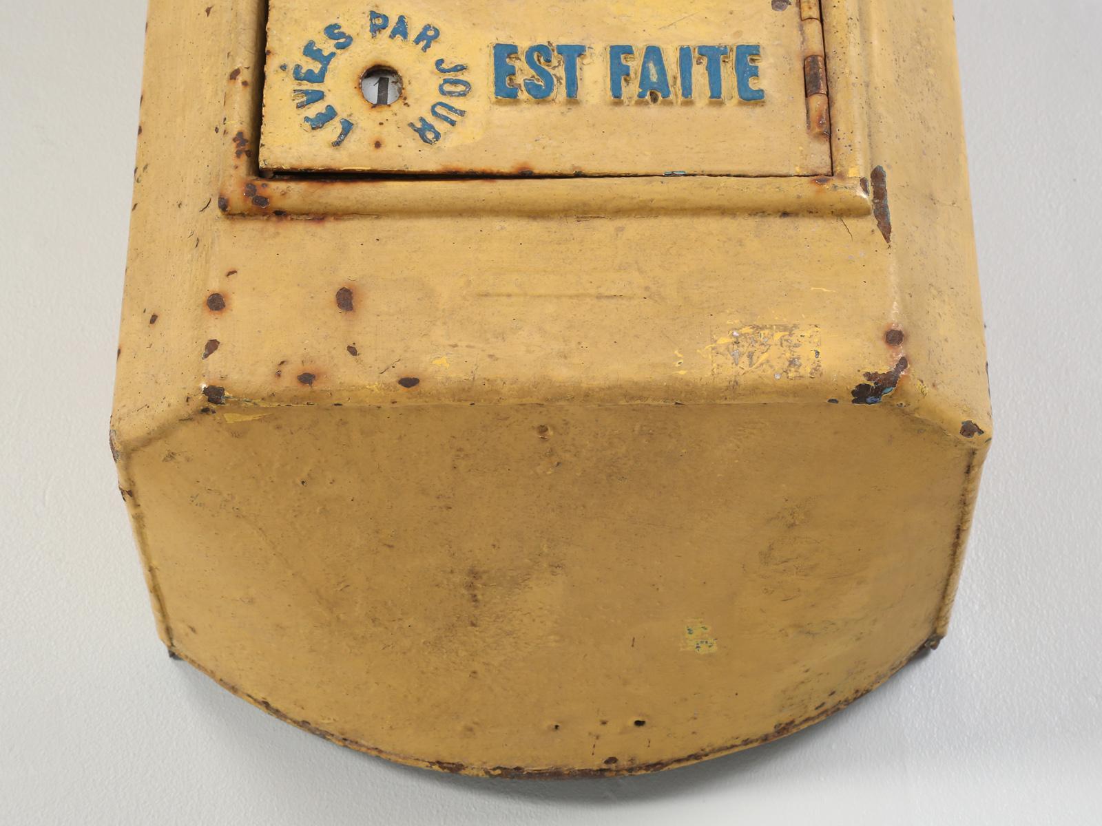 Antique French Delachanal Paris Mailbox in Original Paint, circa 1918 5