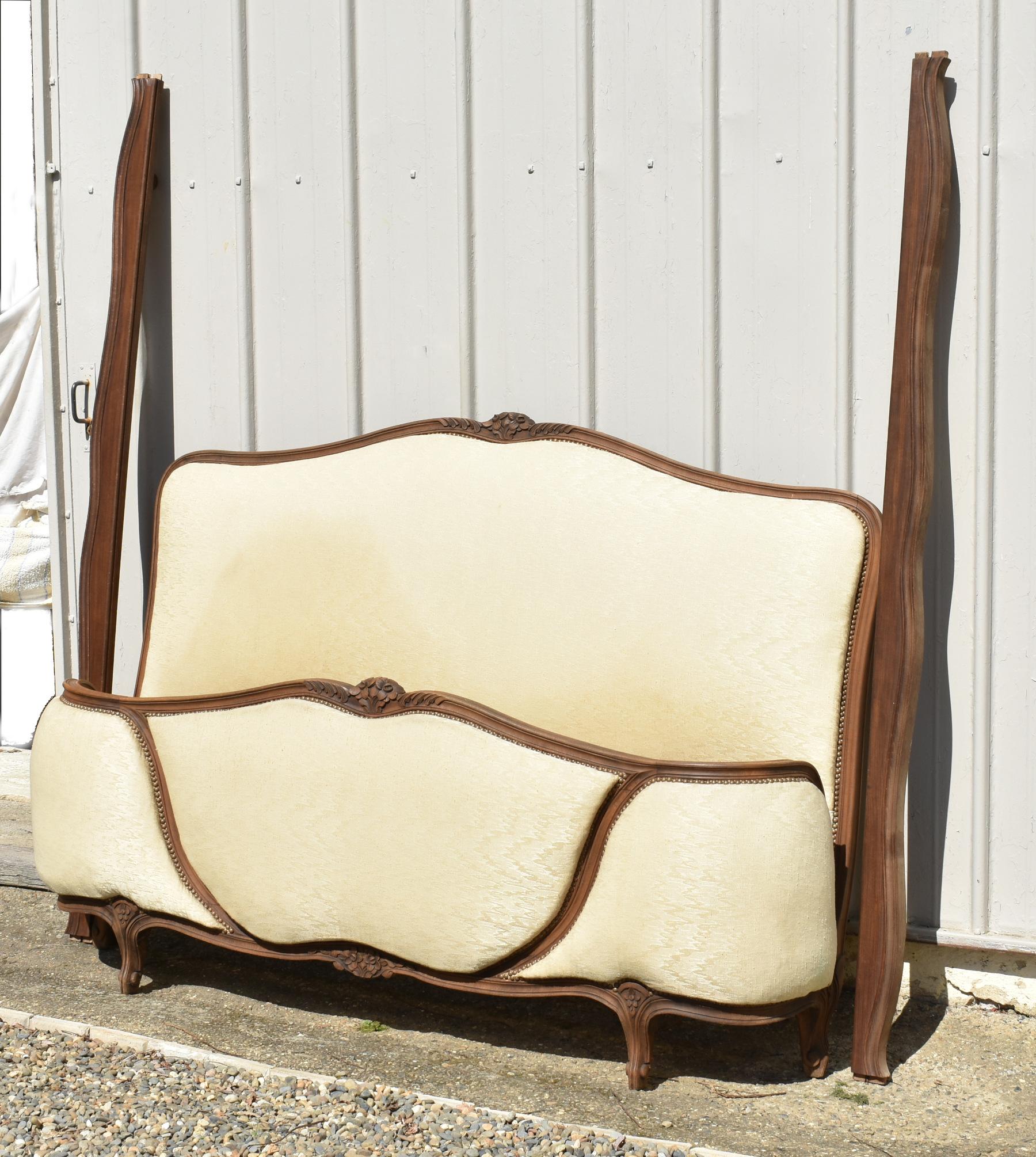 Laiton Lit Demi Corbeille français d'antiquités de style Louis XV