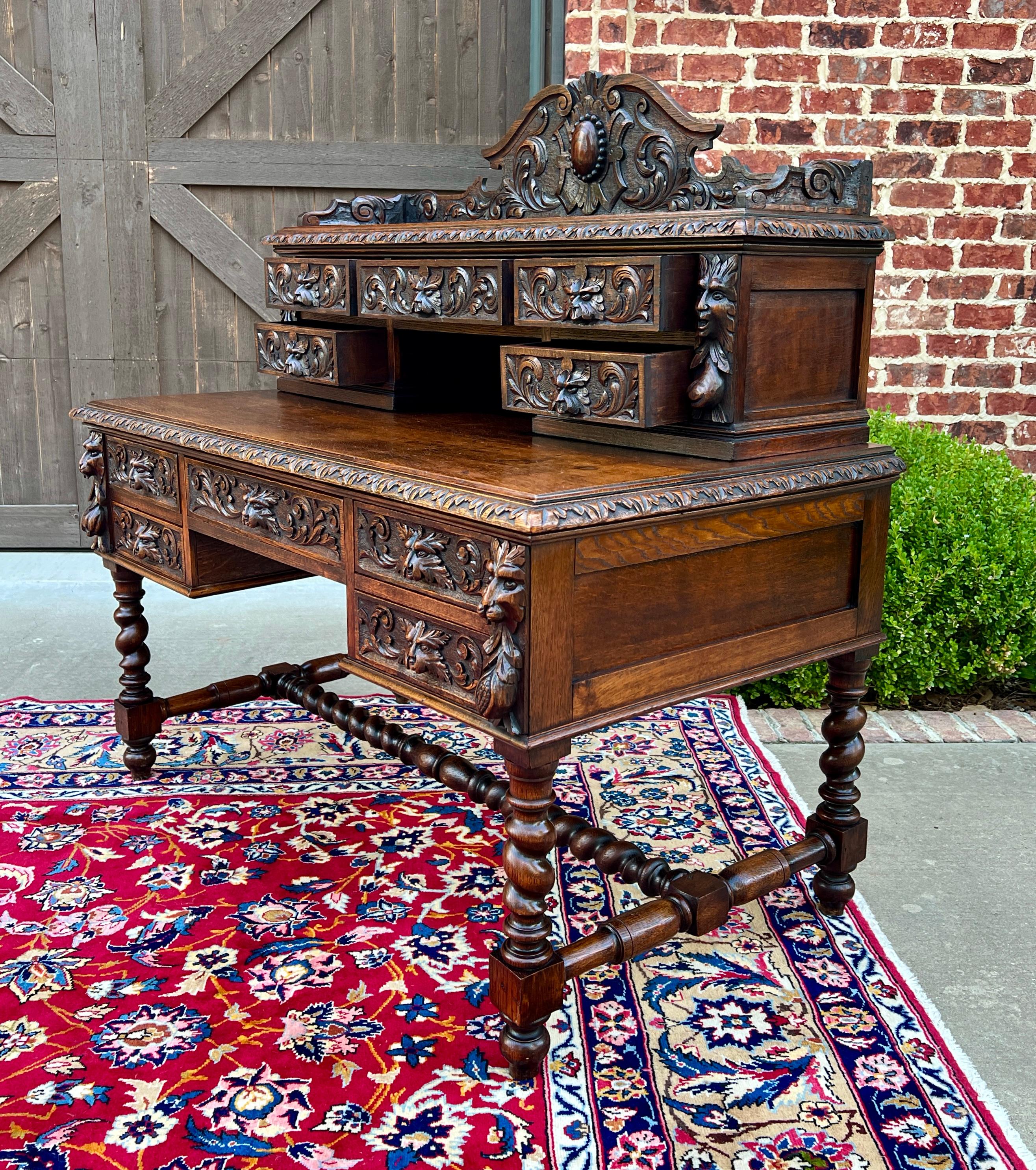 Ancienne bibliothèque de bureau française en chêne de style néo-renaissance, torsion d'orge, 19ème siècle en vente 1