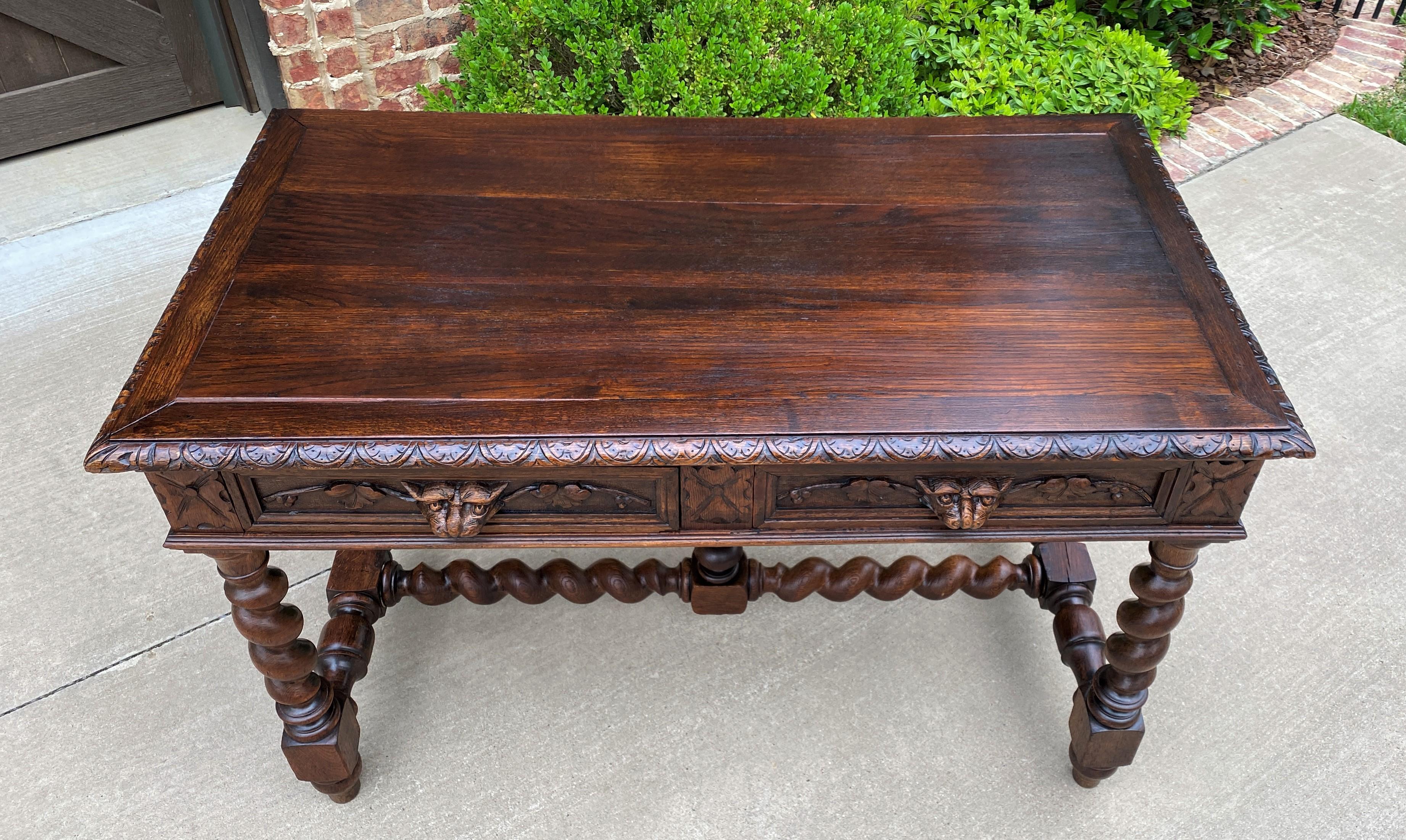 BEAUTIFUL 19th Century Antique French Oak Renaissance Revival Library Office Desk with Double Drawers and Barley Twist Legs
~~c. 1880s

3