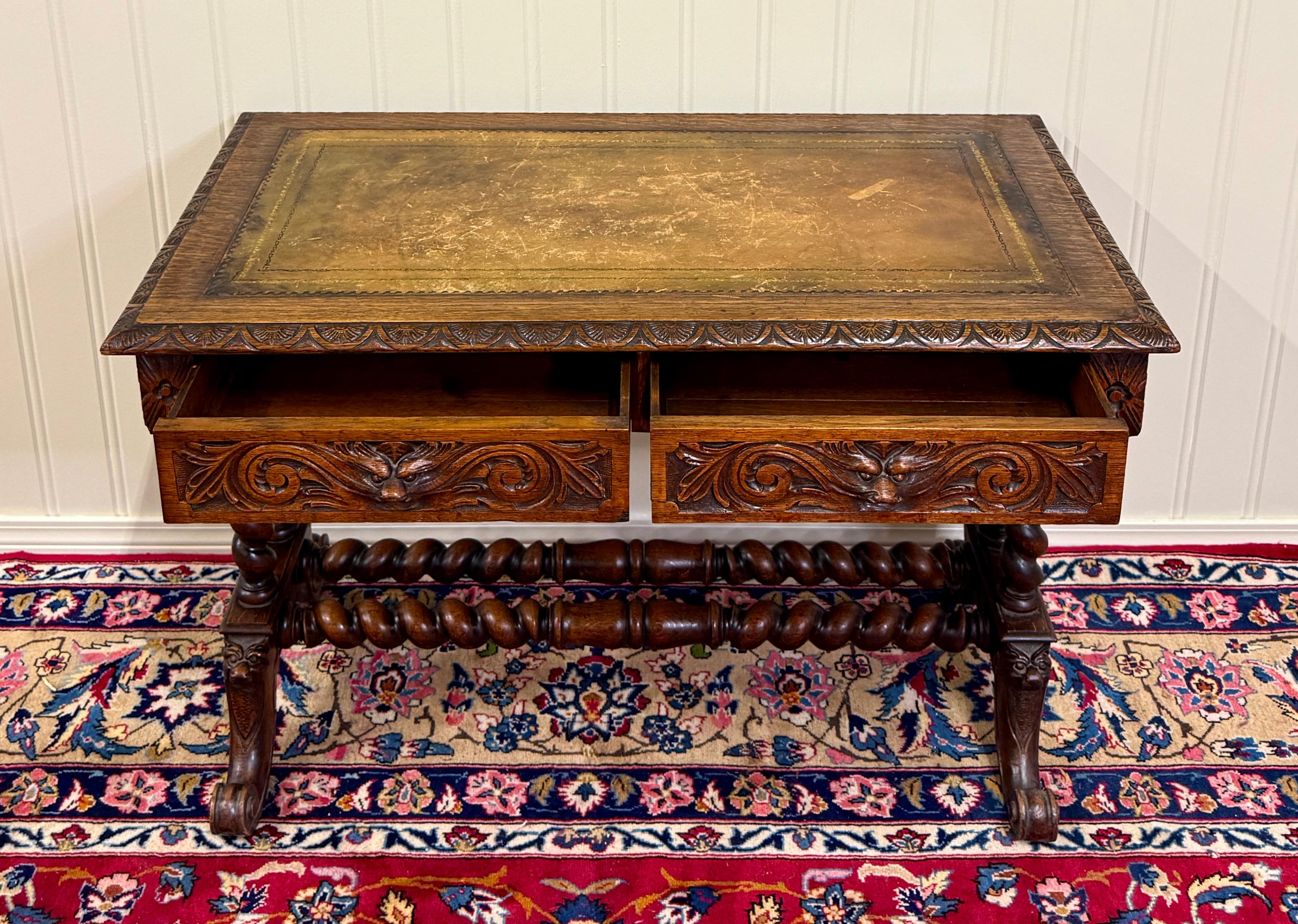 Antique French Desk Table with Drawer Oak Leather Top Barley Twist Entry Table en vente 9