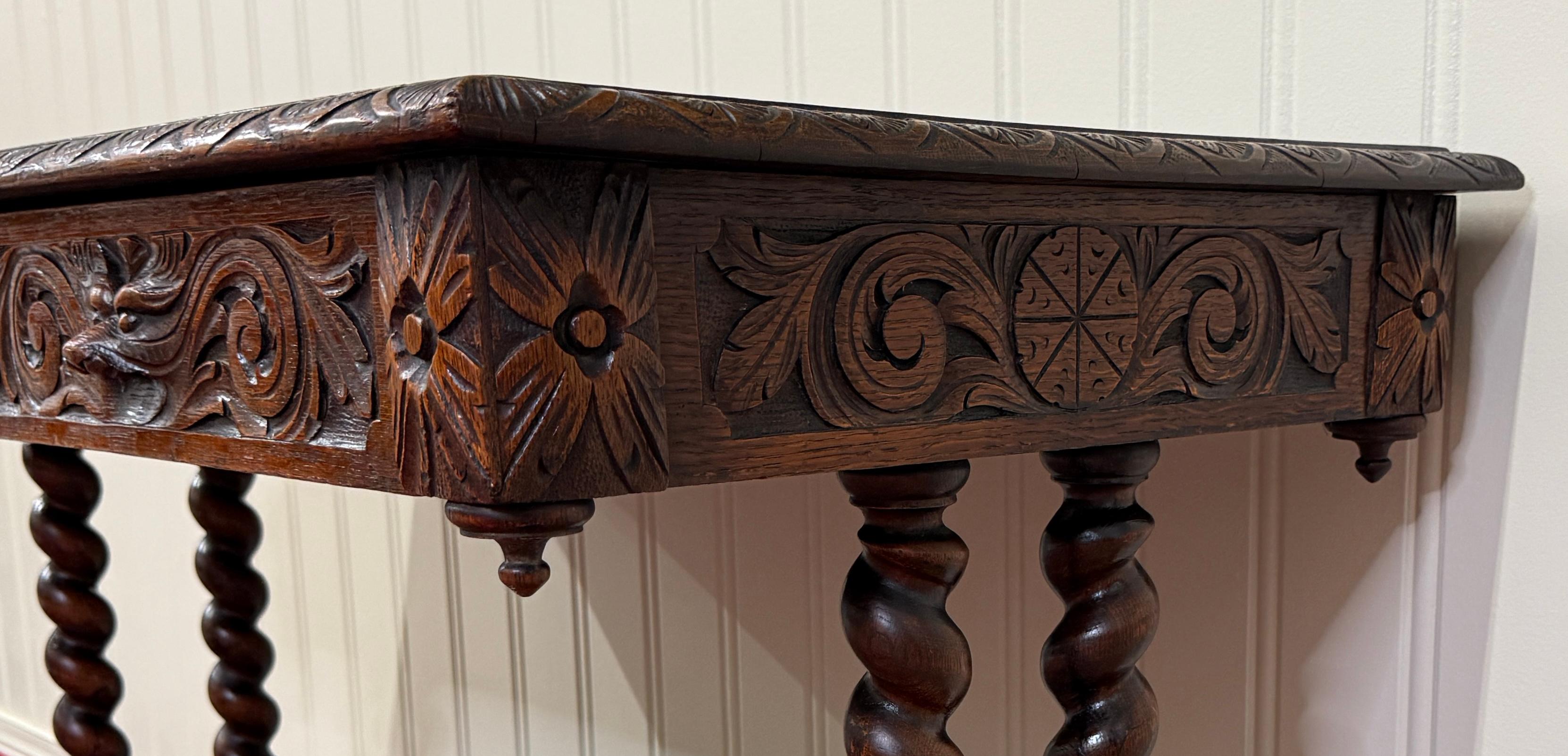 Fin du XIXe siècle Antique French Desk Table with Drawer Oak Leather Top Barley Twist Entry Table en vente