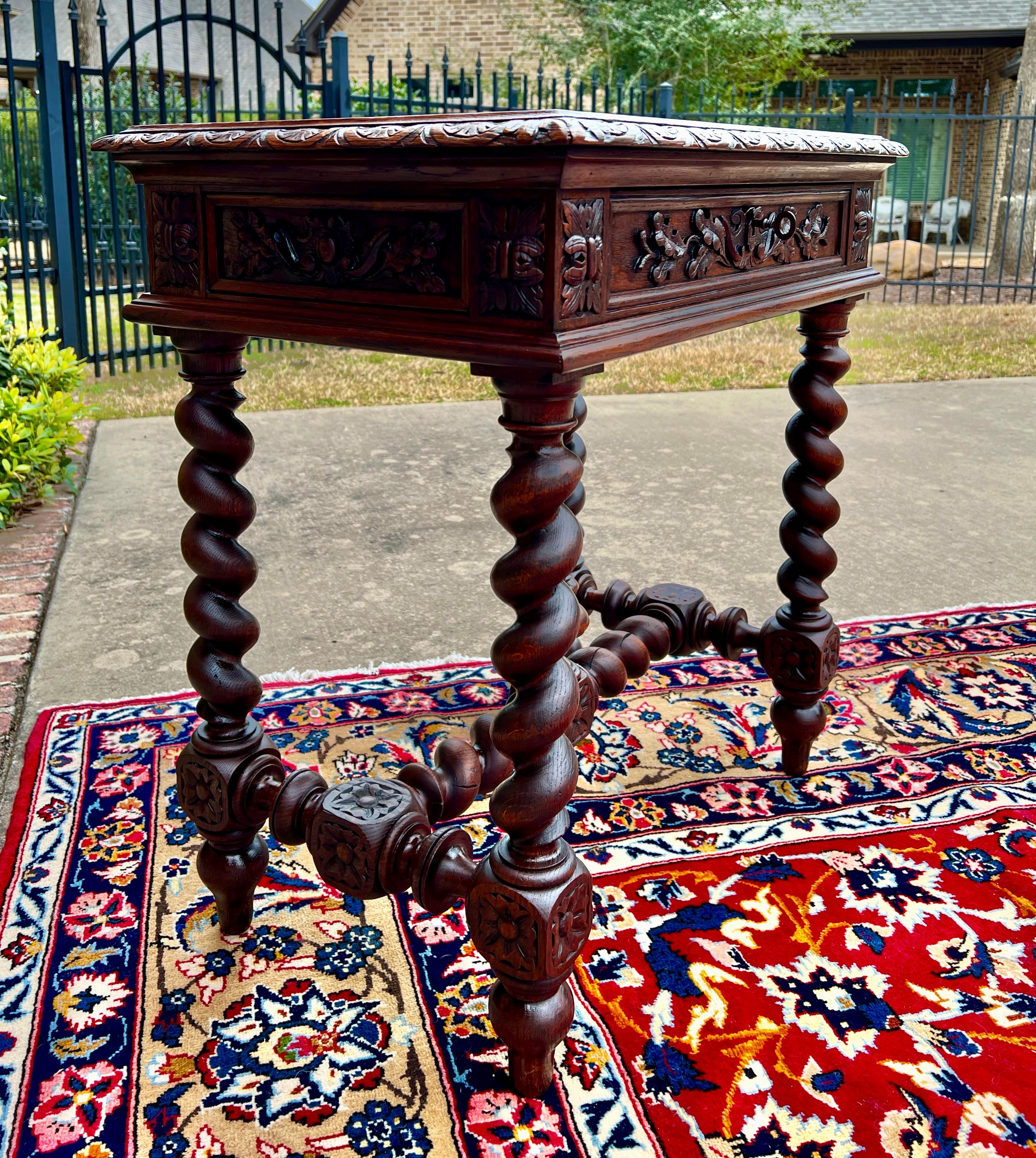 Antique French Escritorio Mesa de Escribir Mesilla de Noche PETITE c/ Cajón Barley Twist Roble en venta 8