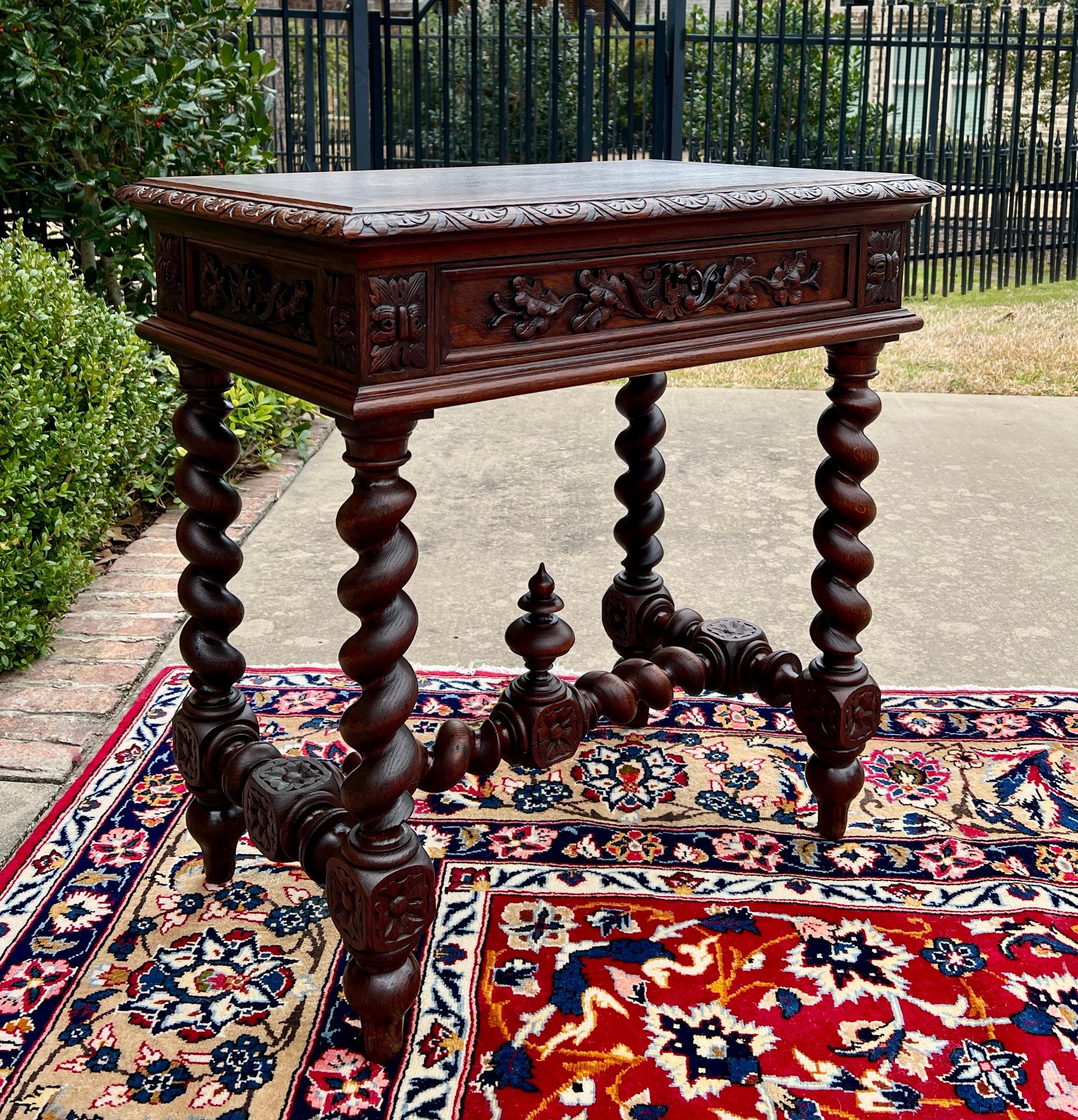 Antique French Escritorio Mesa de Escribir Mesilla de Noche PETITE c/ Cajón Barley Twist Roble Renacimiento renacentista en venta