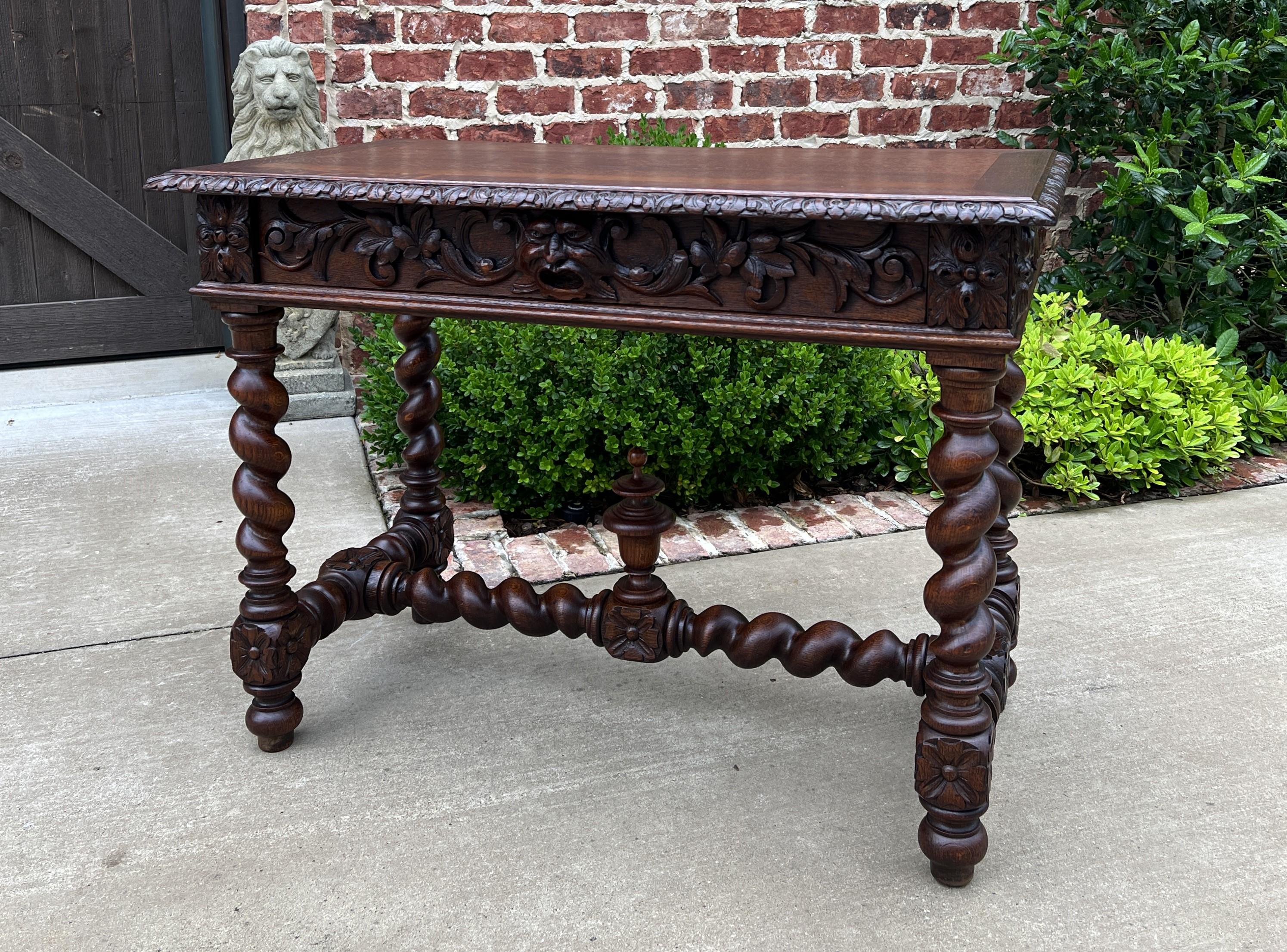 Antique French Desk Schreibtisch Renaissance Breite Schublade Eiche Barley Twist (Neorenaissance) im Angebot
