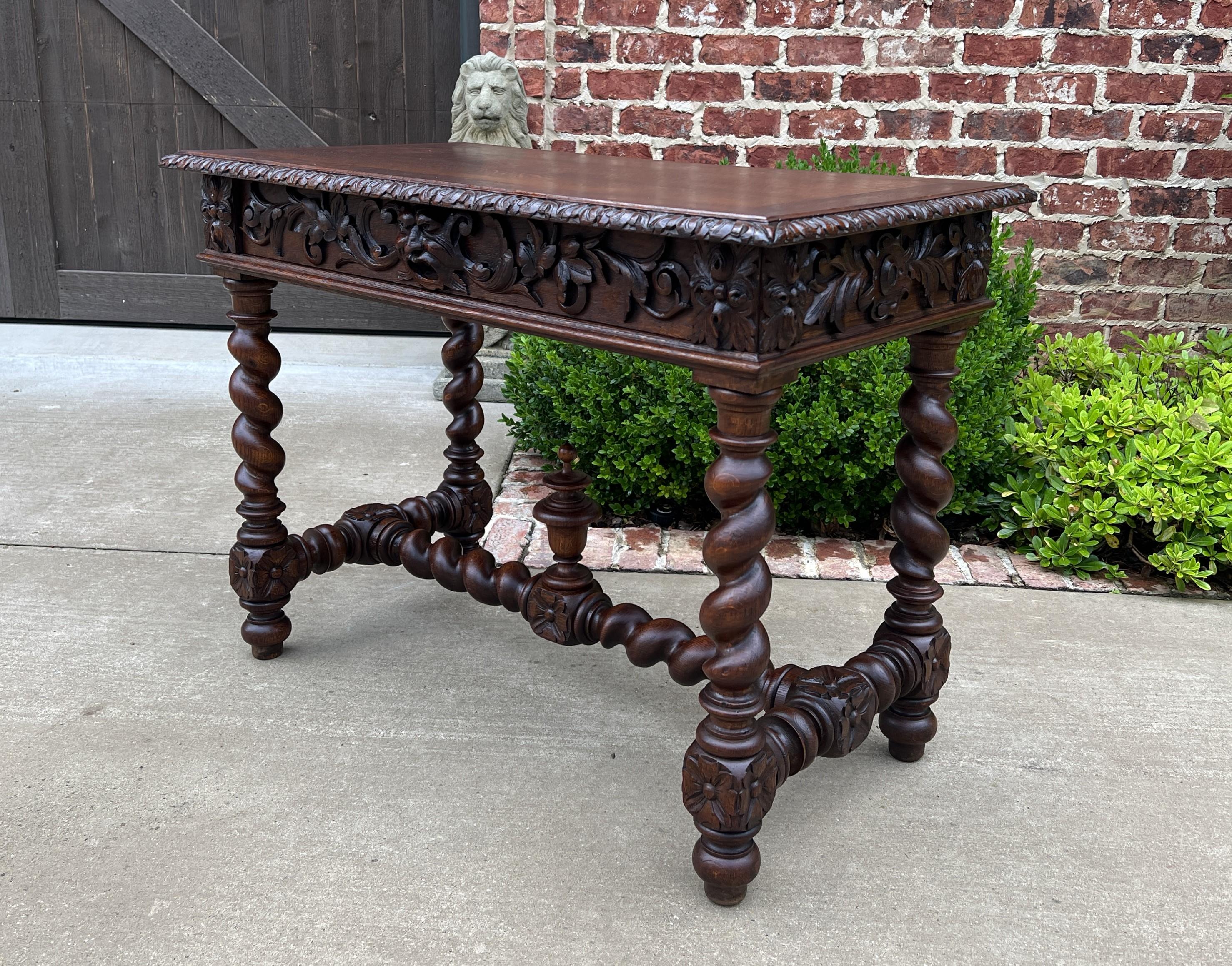 Antique French Desk Schreibtisch Renaissance Breite Schublade Eiche Barley Twist (Französisch) im Angebot
