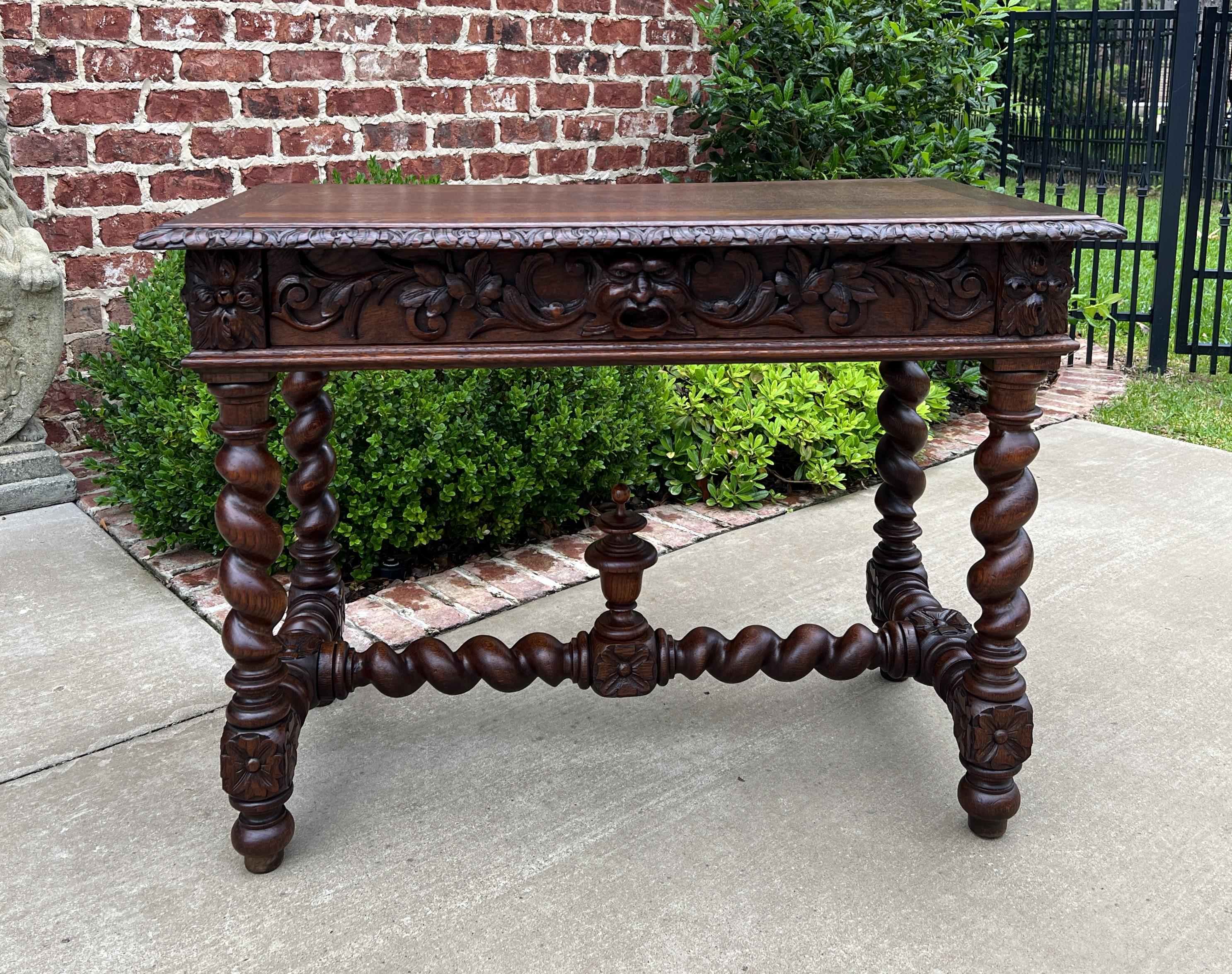 Antique French Desk Schreibtisch Renaissance Breite Schublade Eiche Barley Twist (Spätes 19. Jahrhundert) im Angebot