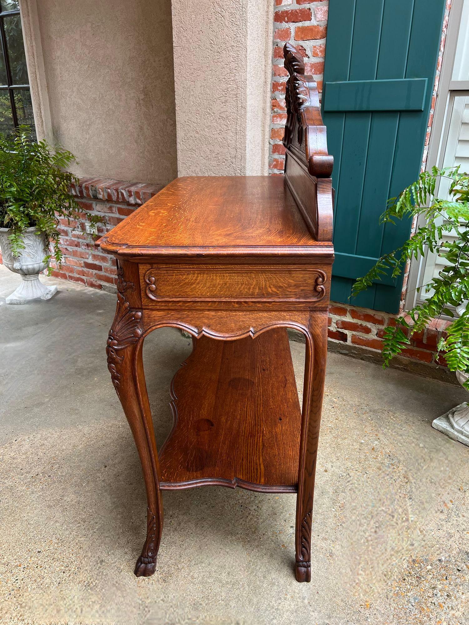 Antikes französisches Dessert-Serviergeschirr- Sideboard aus geschnitzter Tigereiche im Louis-XV-Stil, um 1890 im Angebot 3