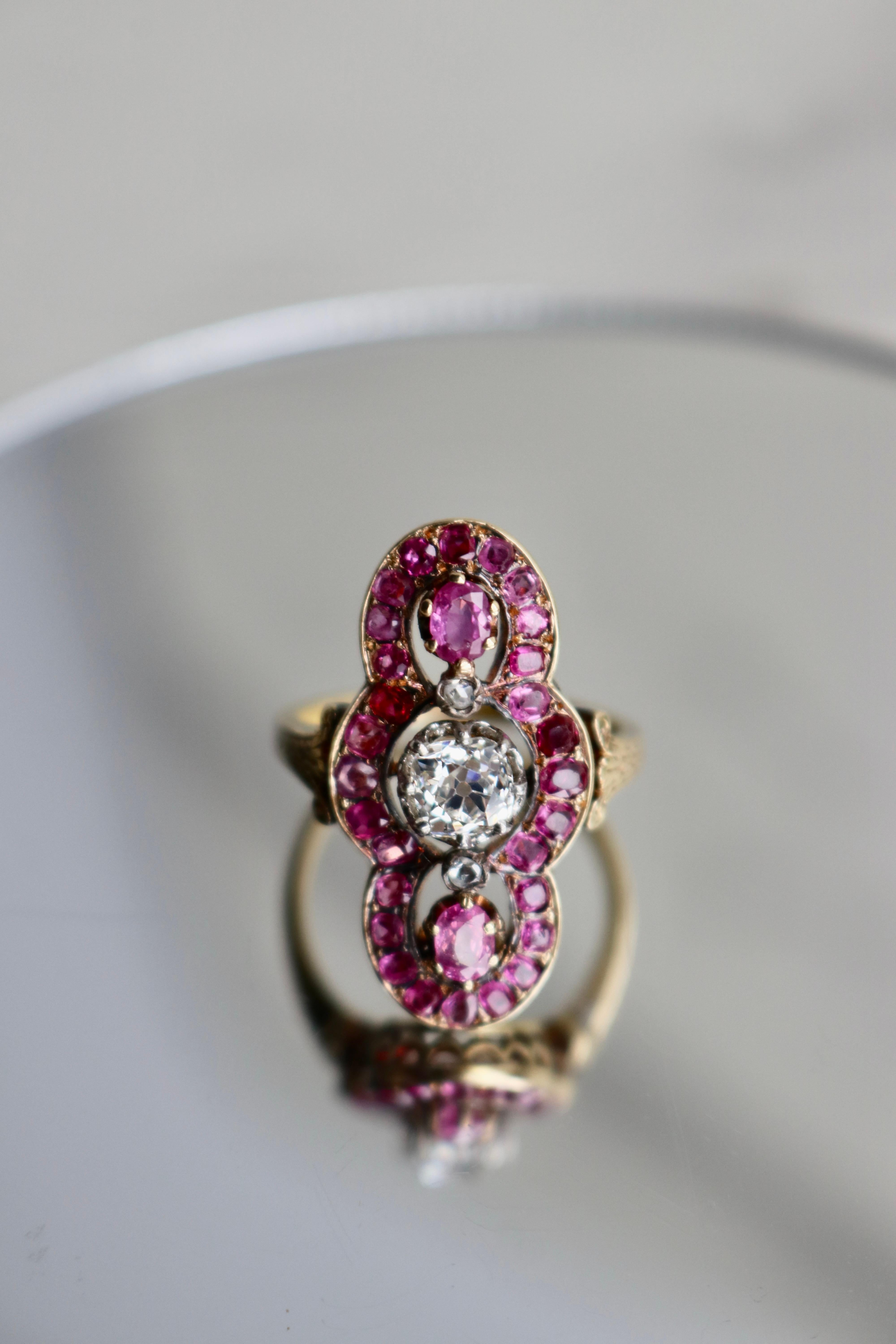 Antique French Diamond and Ruby 18k Yellow Gold Ring For Sale 1