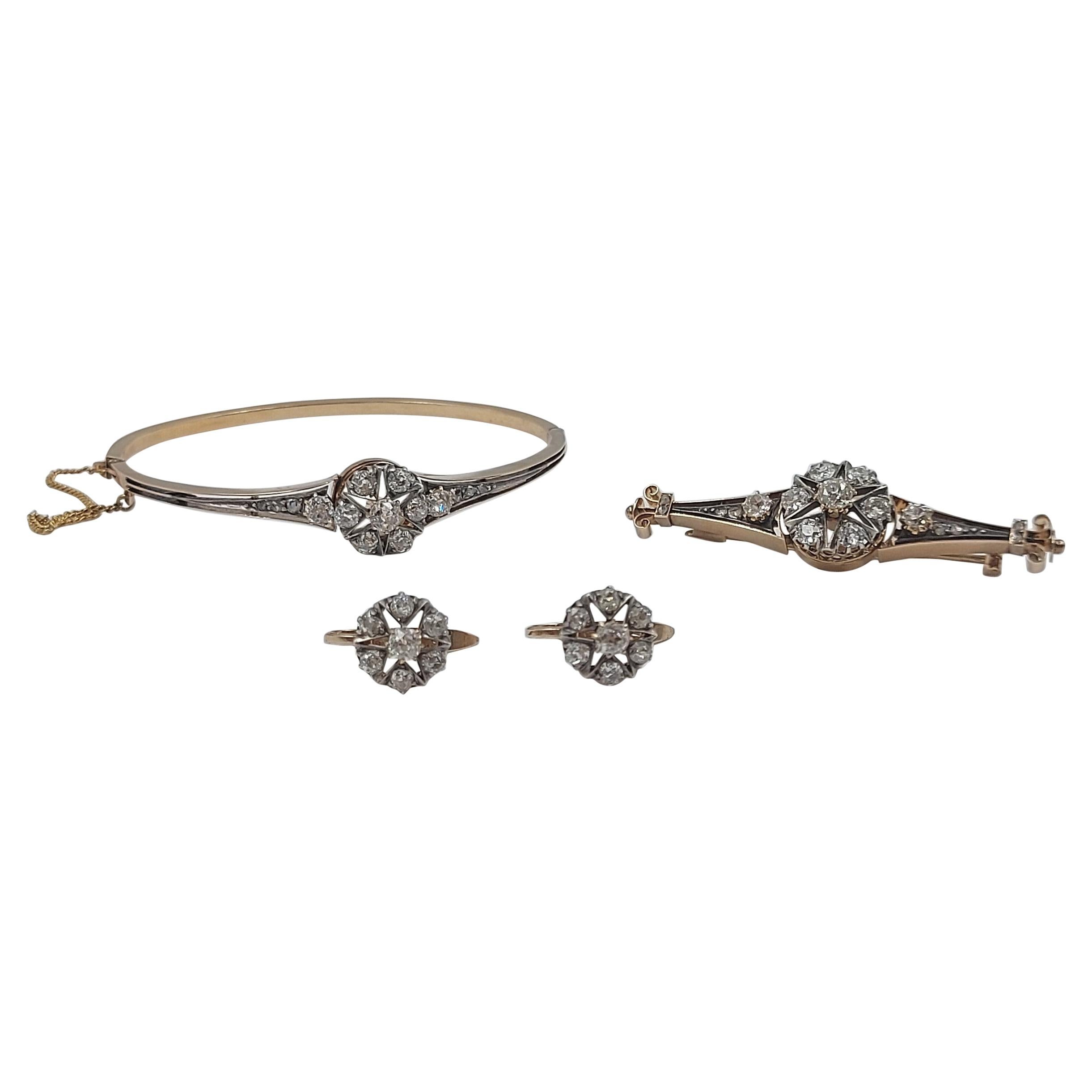 Boucles d'oreilles jonc jonc jonc de luxe en diamants français anciens et parure d'origine dans leur coffret en vente