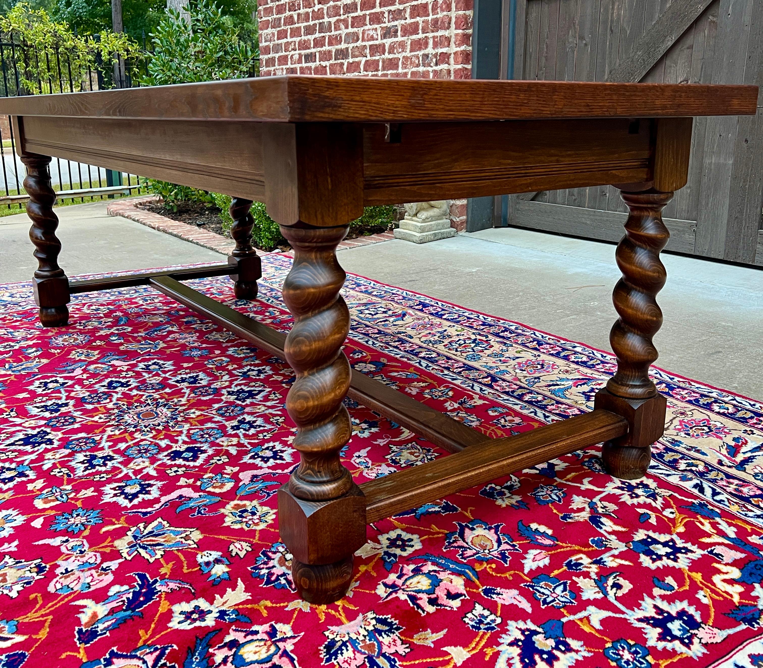 Mid-20th Century Antique French Dining Table Farmhouse Farm Barley Twist Oak 82.5