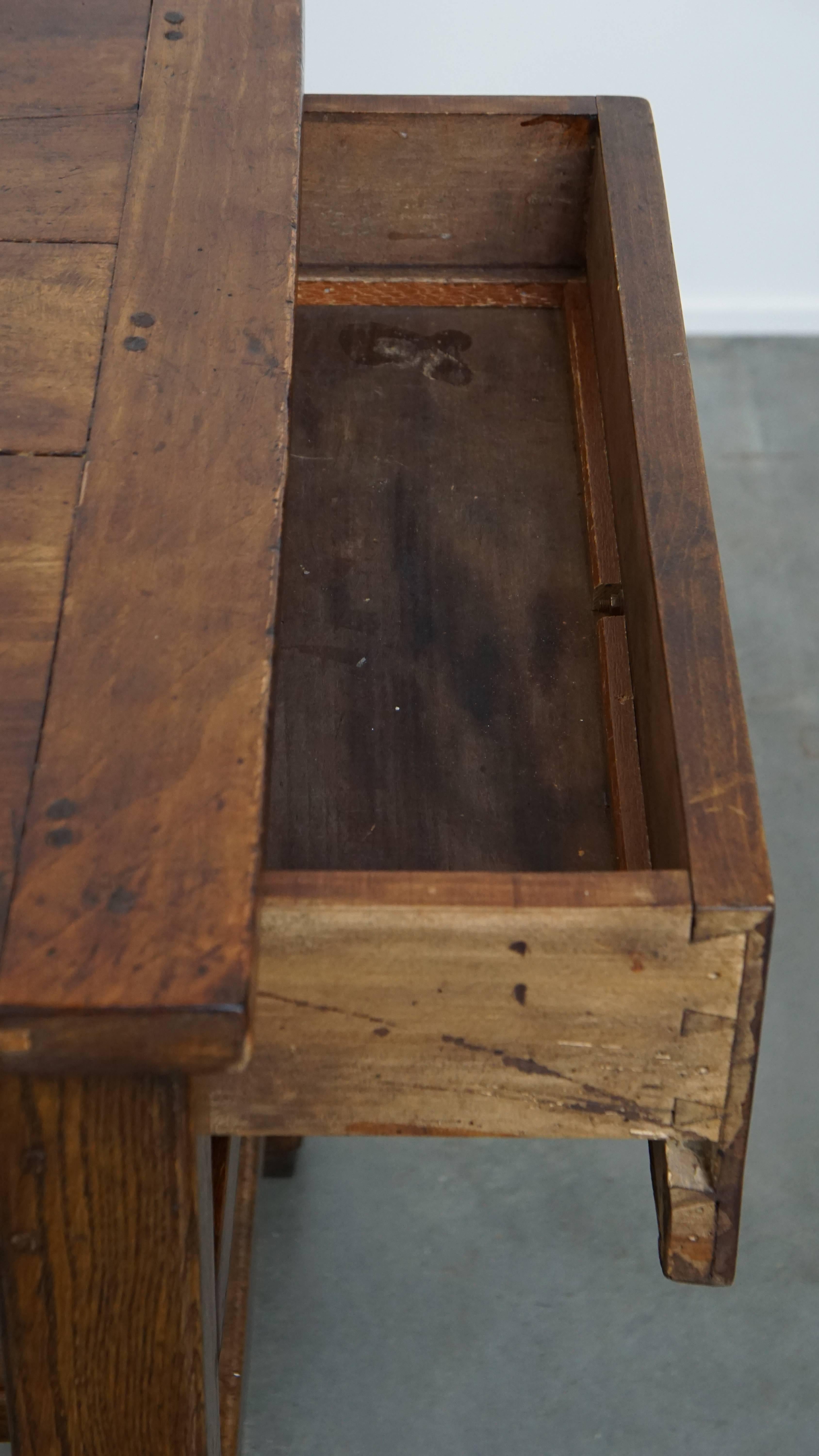 Antique French Dining Table in Fruitwood from the 18th Century with 2 Drawers For Sale 9