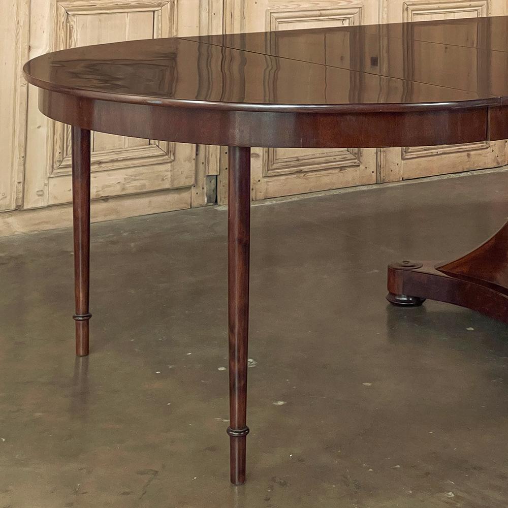 Antique French Directoire Mahogany Banquet Table with 3 Leaves For Sale 1