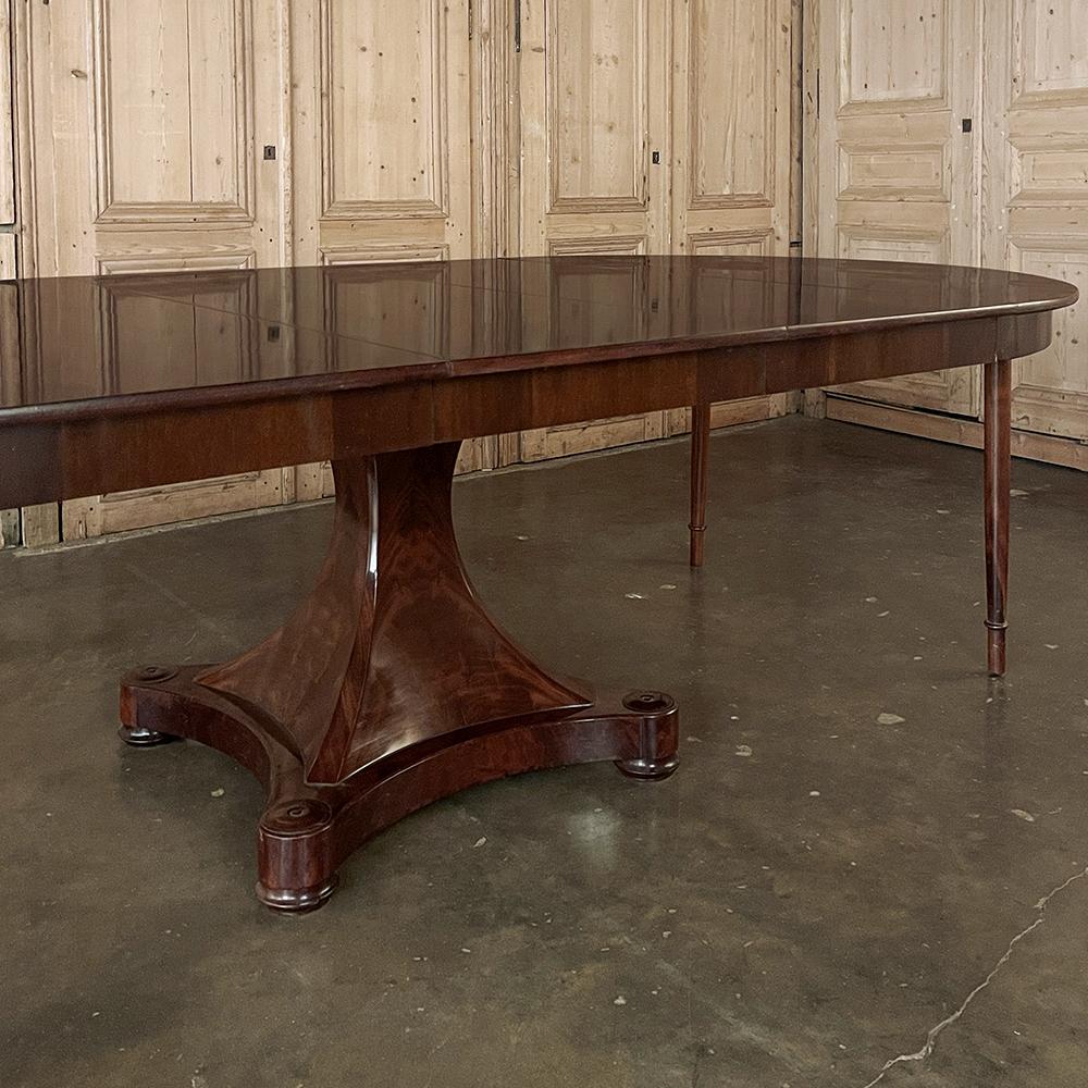 Antique French Directoire Mahogany Banquet Table with 3 Leaves For Sale 2