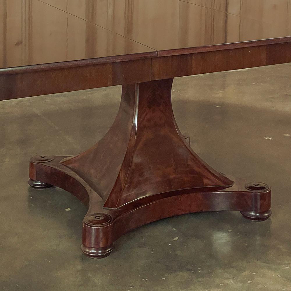 Antique French Directoire Mahogany Banquet Table with 3 Leaves For Sale 4
