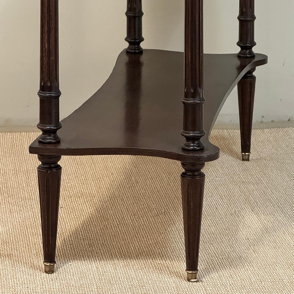 Antique French Directoire Console in mogano con piano in marmo di Carrara in vendita 4