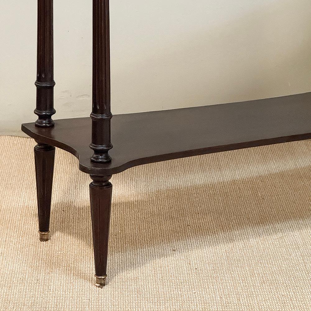 Antique French Directoire Console in mogano con piano in marmo di Carrara In condizioni buone in vendita a Dallas, TX