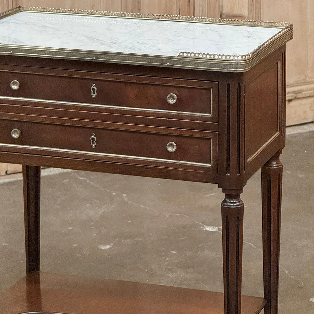 Antique French Directoire Mahogany End Table with Carrara Marble For Sale 4